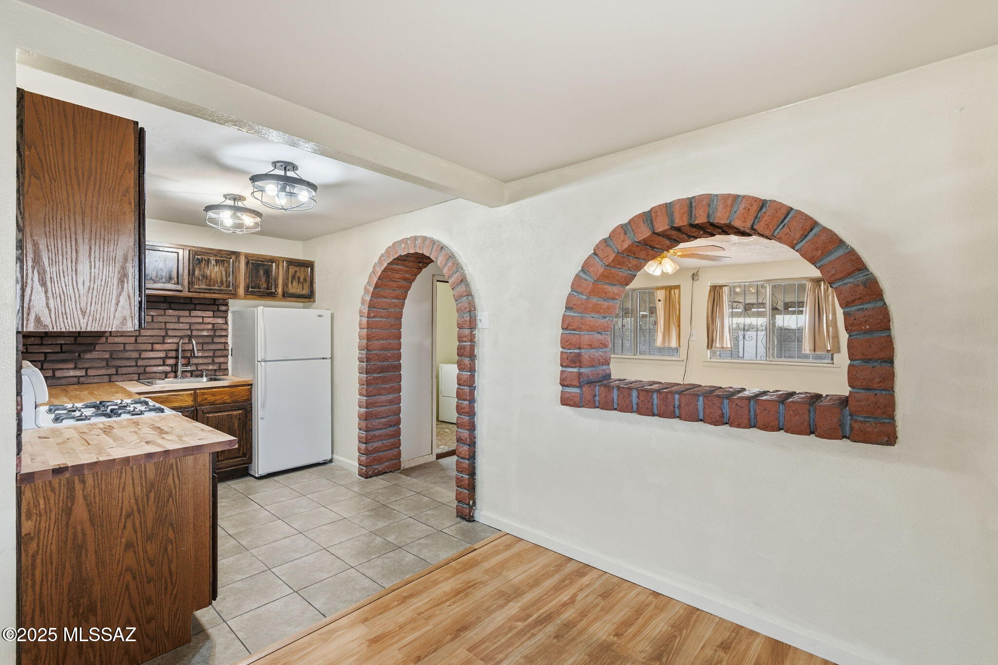 Maryvale Manor - Residential