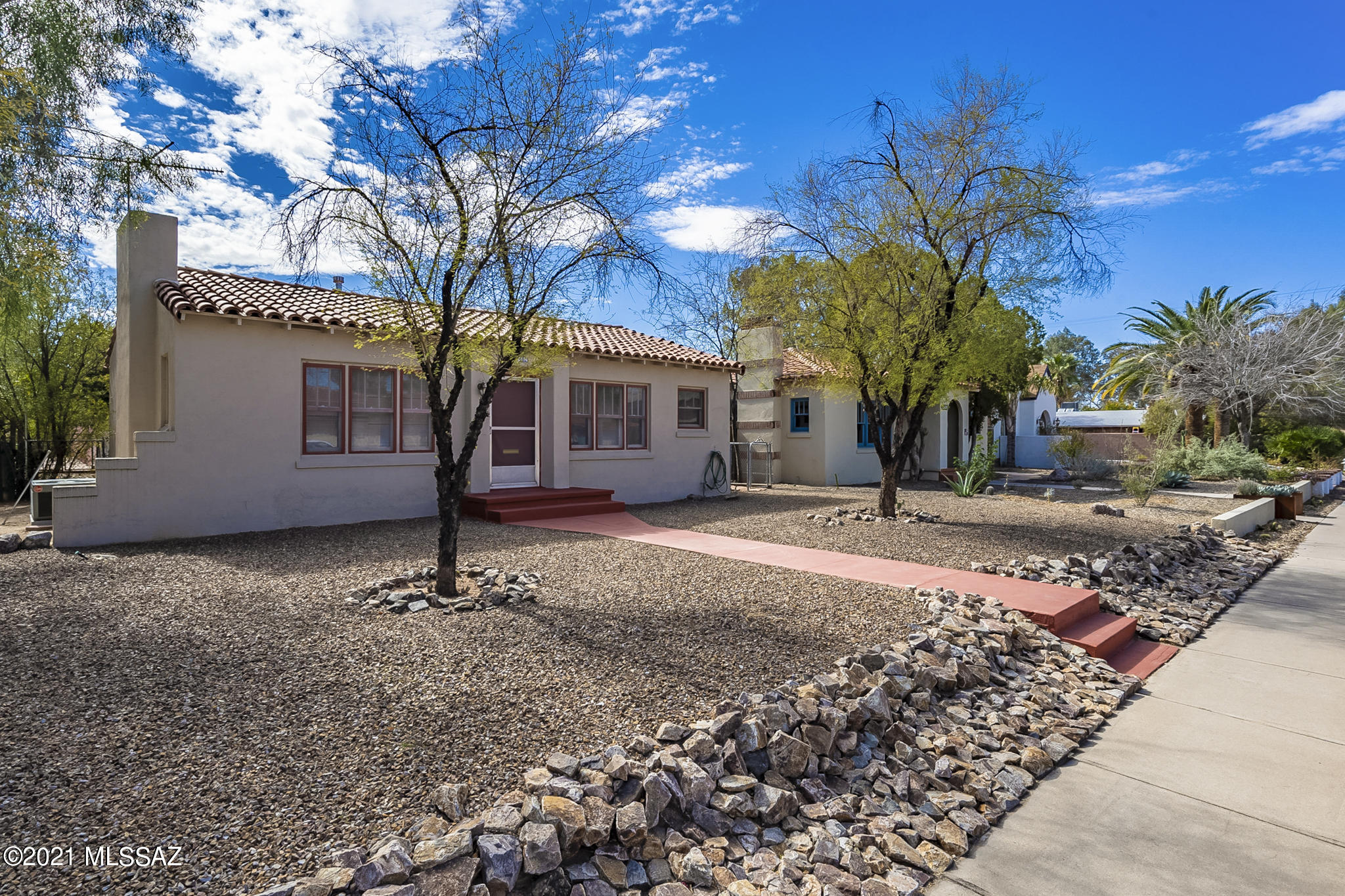 Olsens Addition - Residential Lease