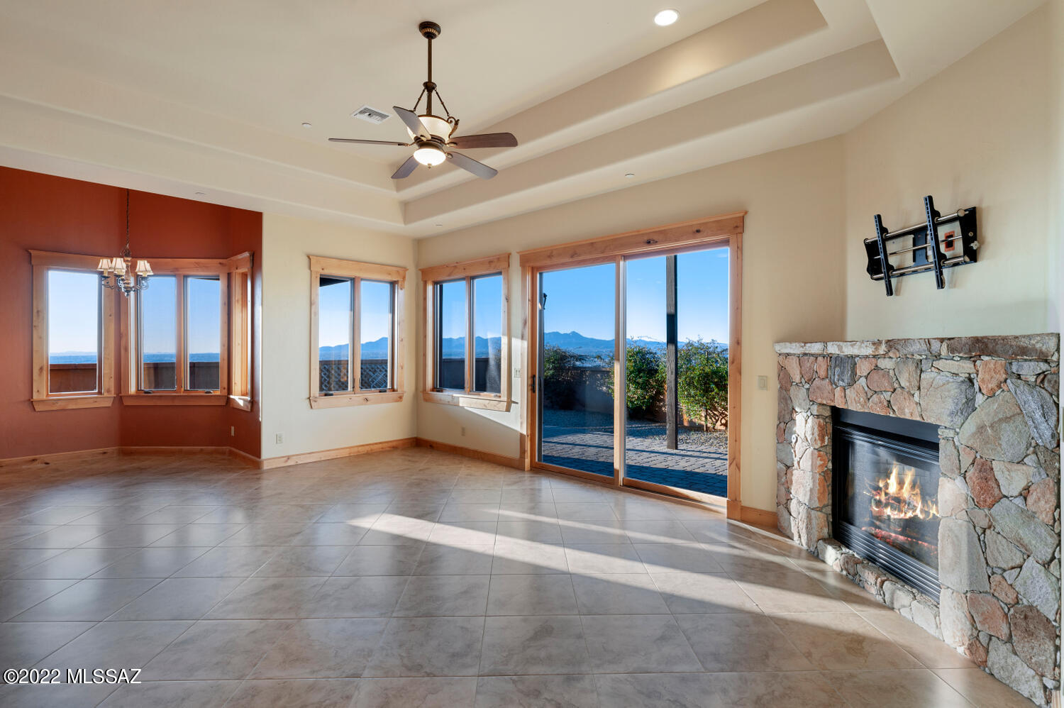Pusch Ridge (13-32) - Residential