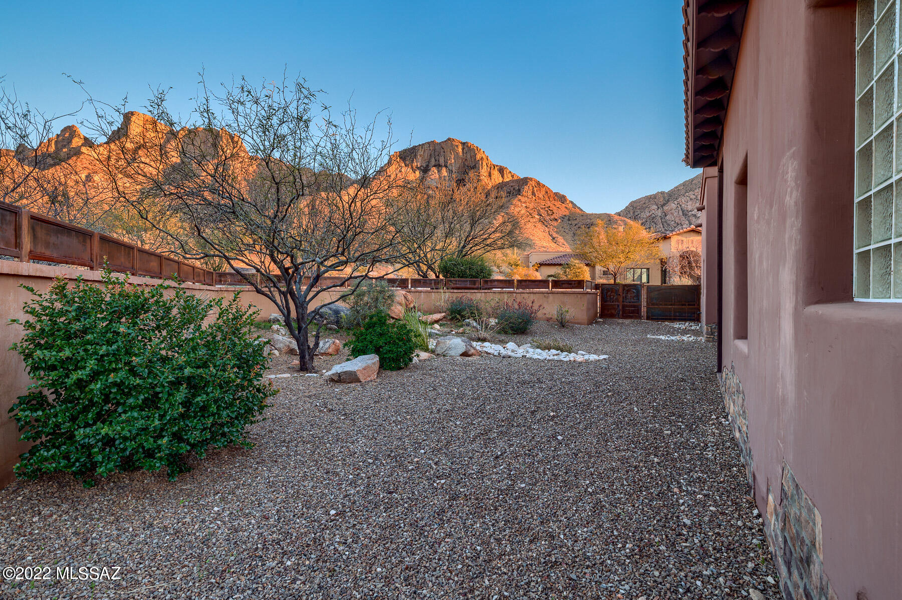 Pusch Ridge (13-32) - Residential