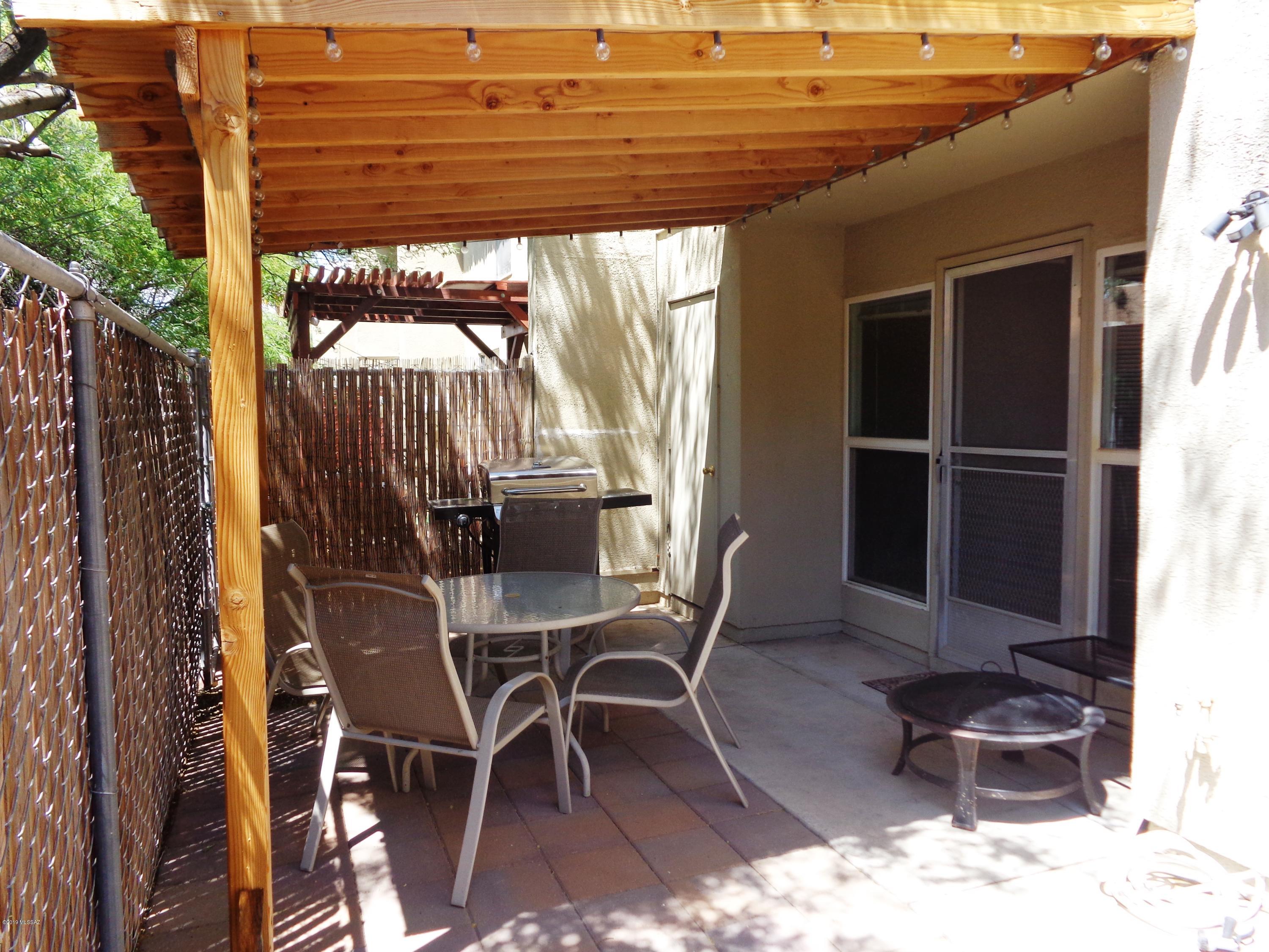 Valle Cereza (1-59) - Residential