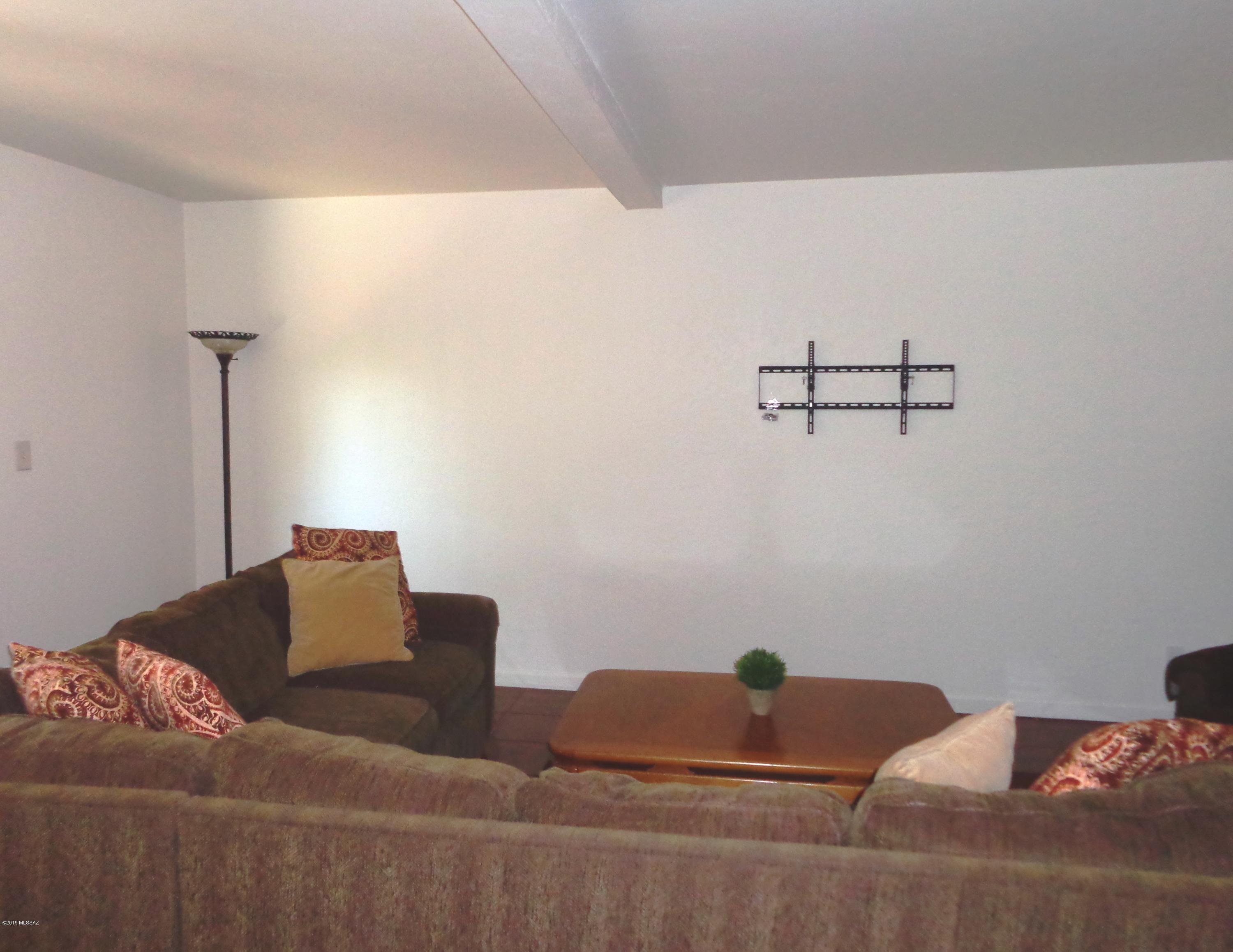 Valle Cereza (1-59) - Residential