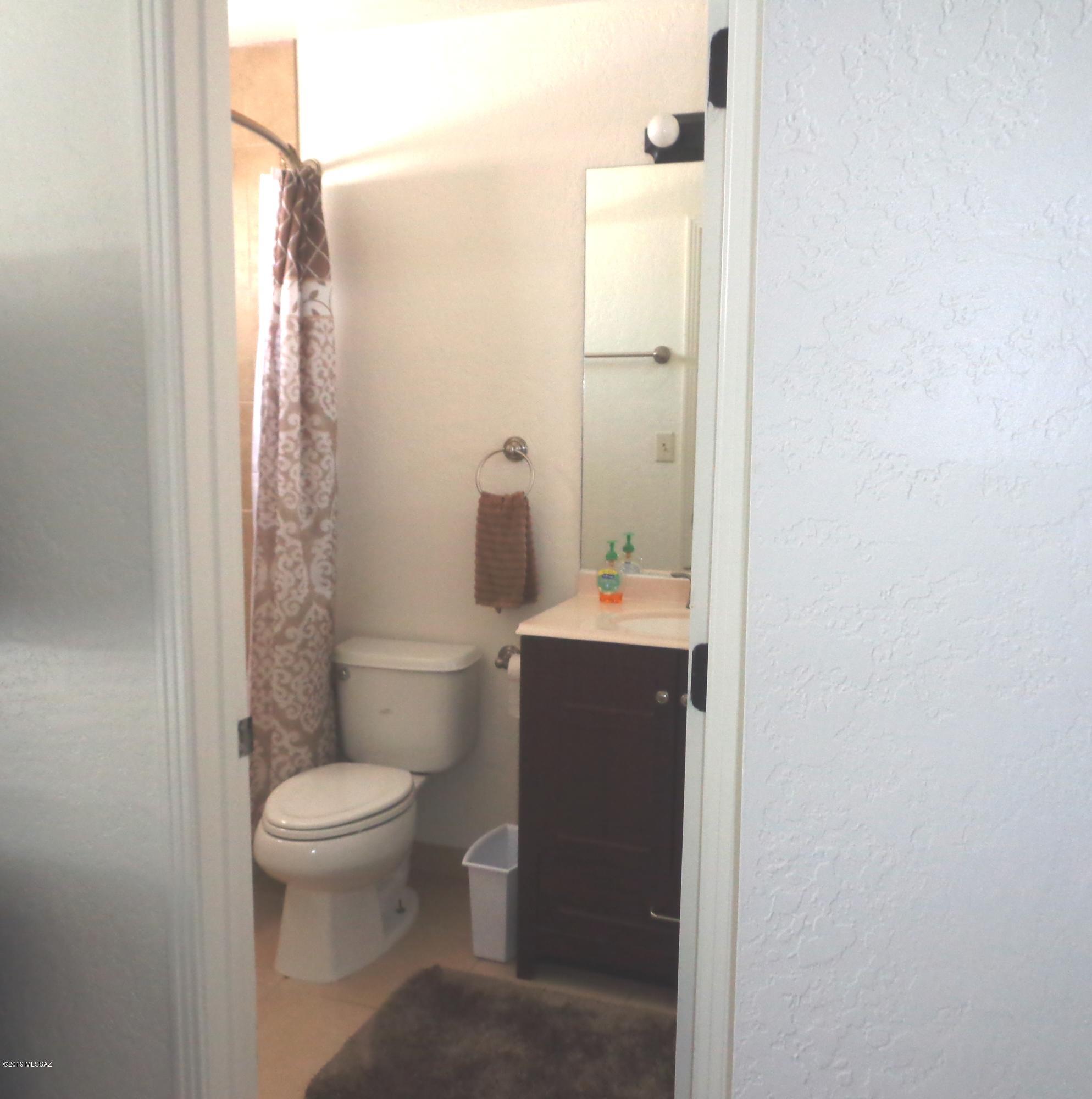 Valle Cereza (1-59) - Residential
