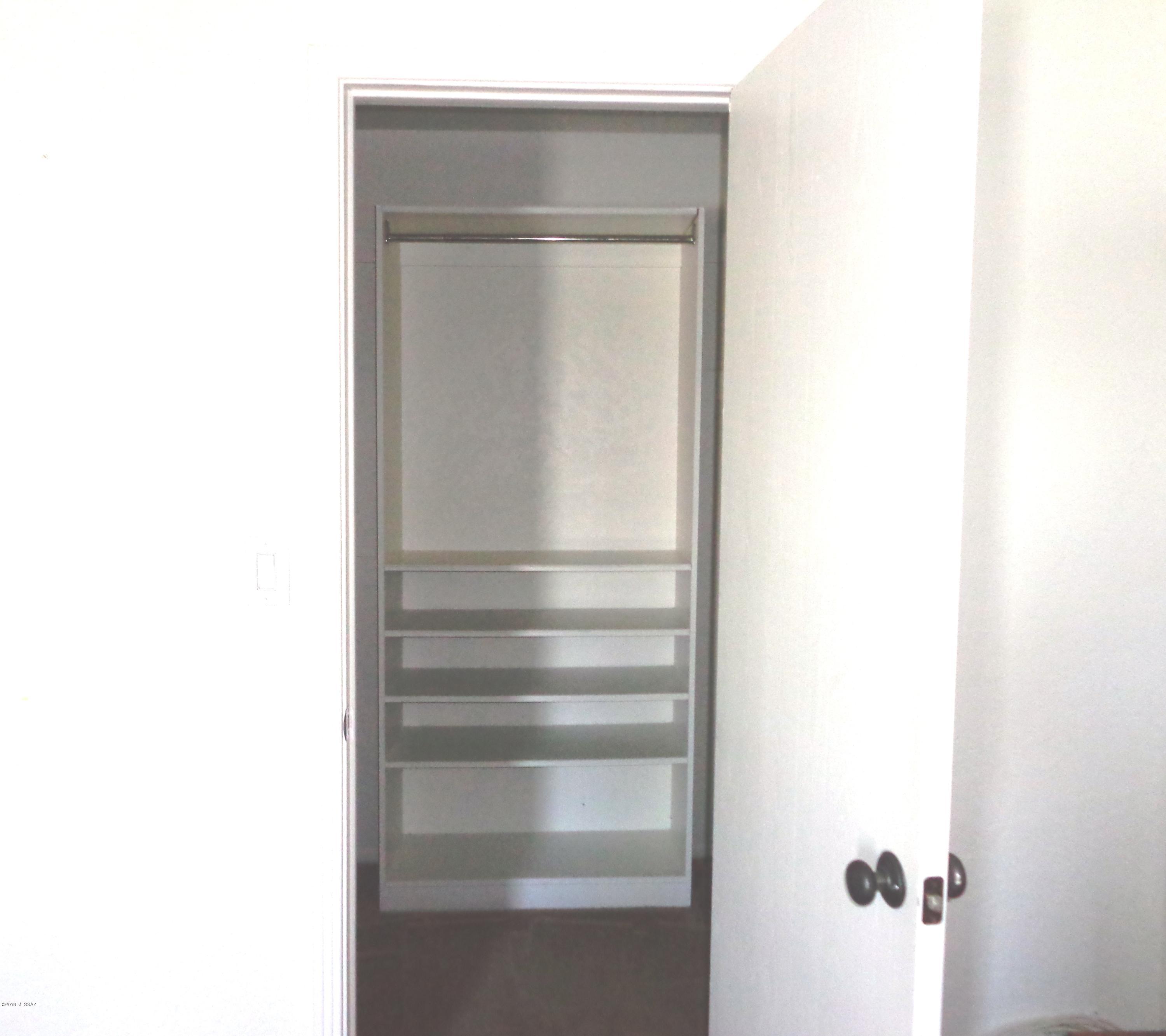 Valle Cereza (1-59) - Residential