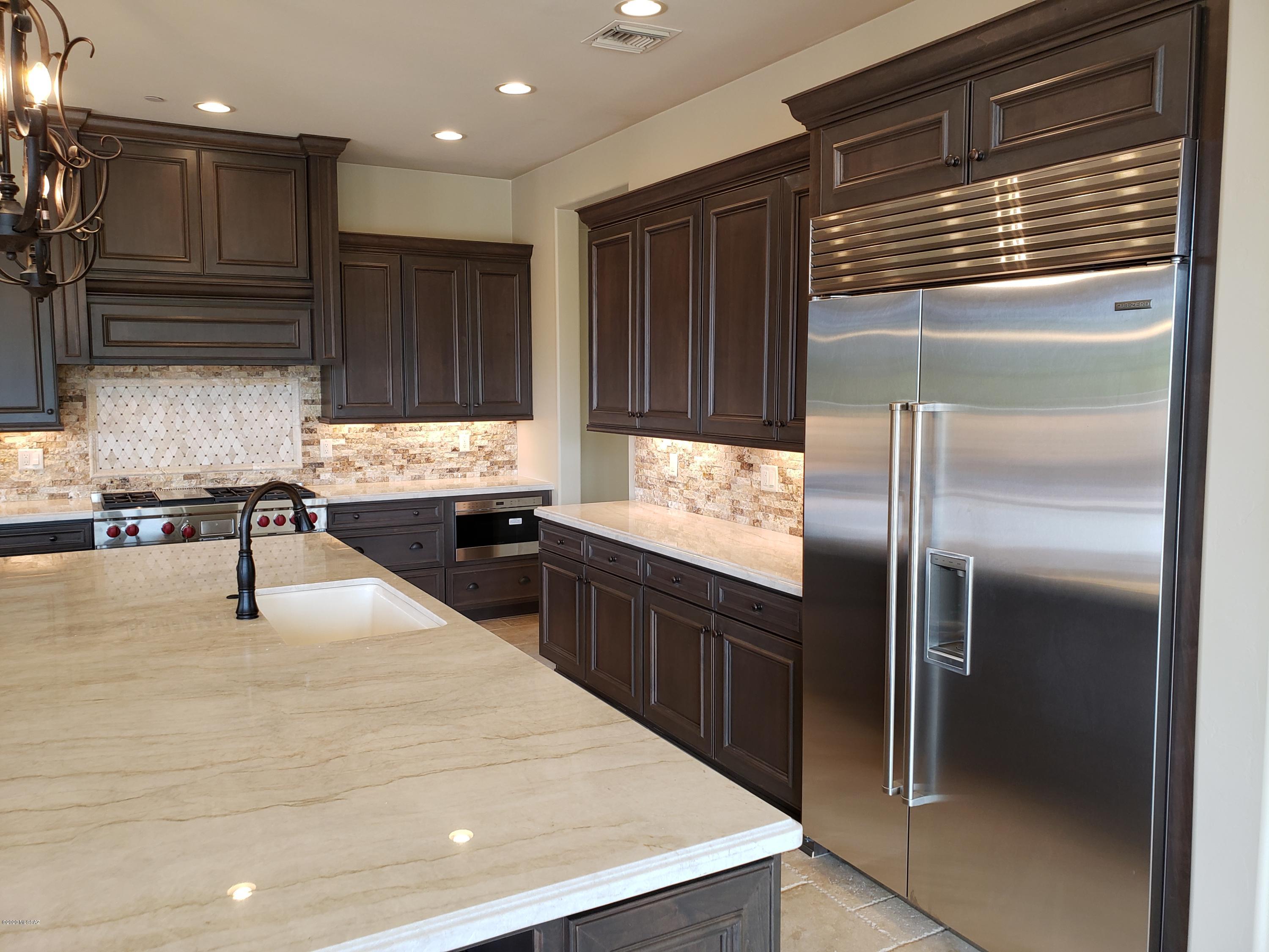 Stone Canyon III - Residential