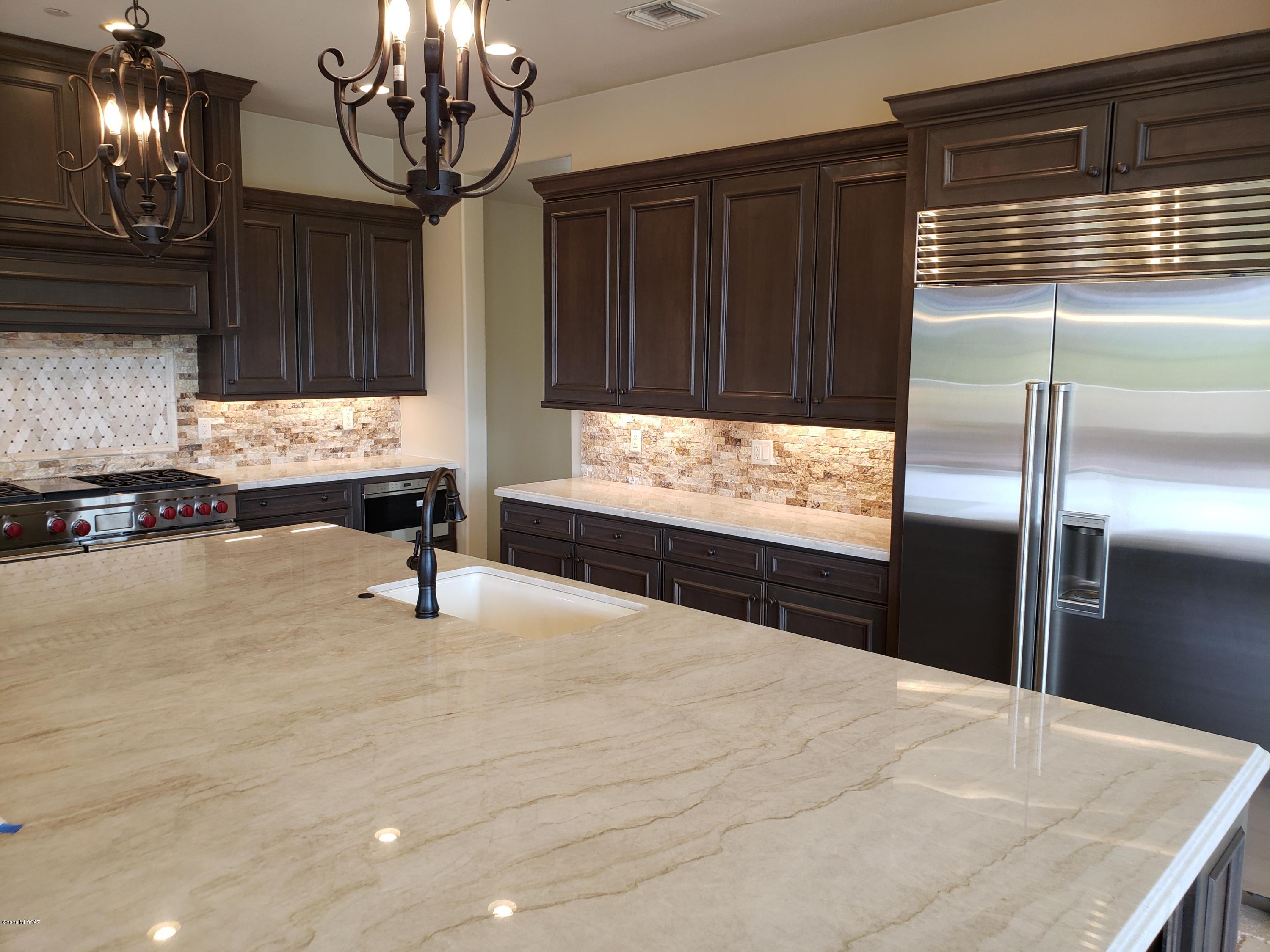 Stone Canyon III - Residential