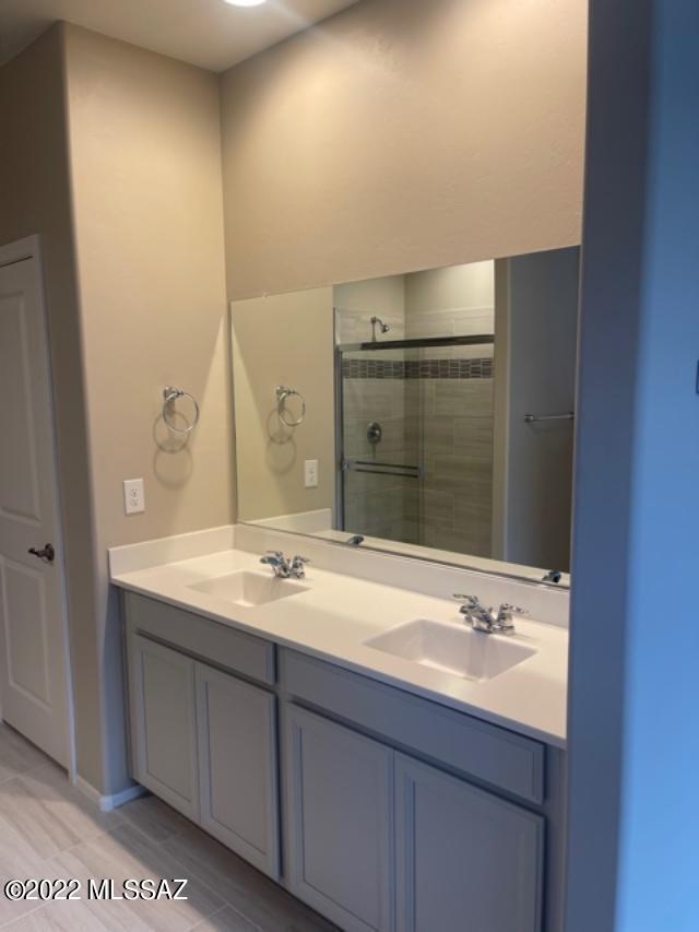 Saguaros Viejos East Phase 2 - Residential Lease