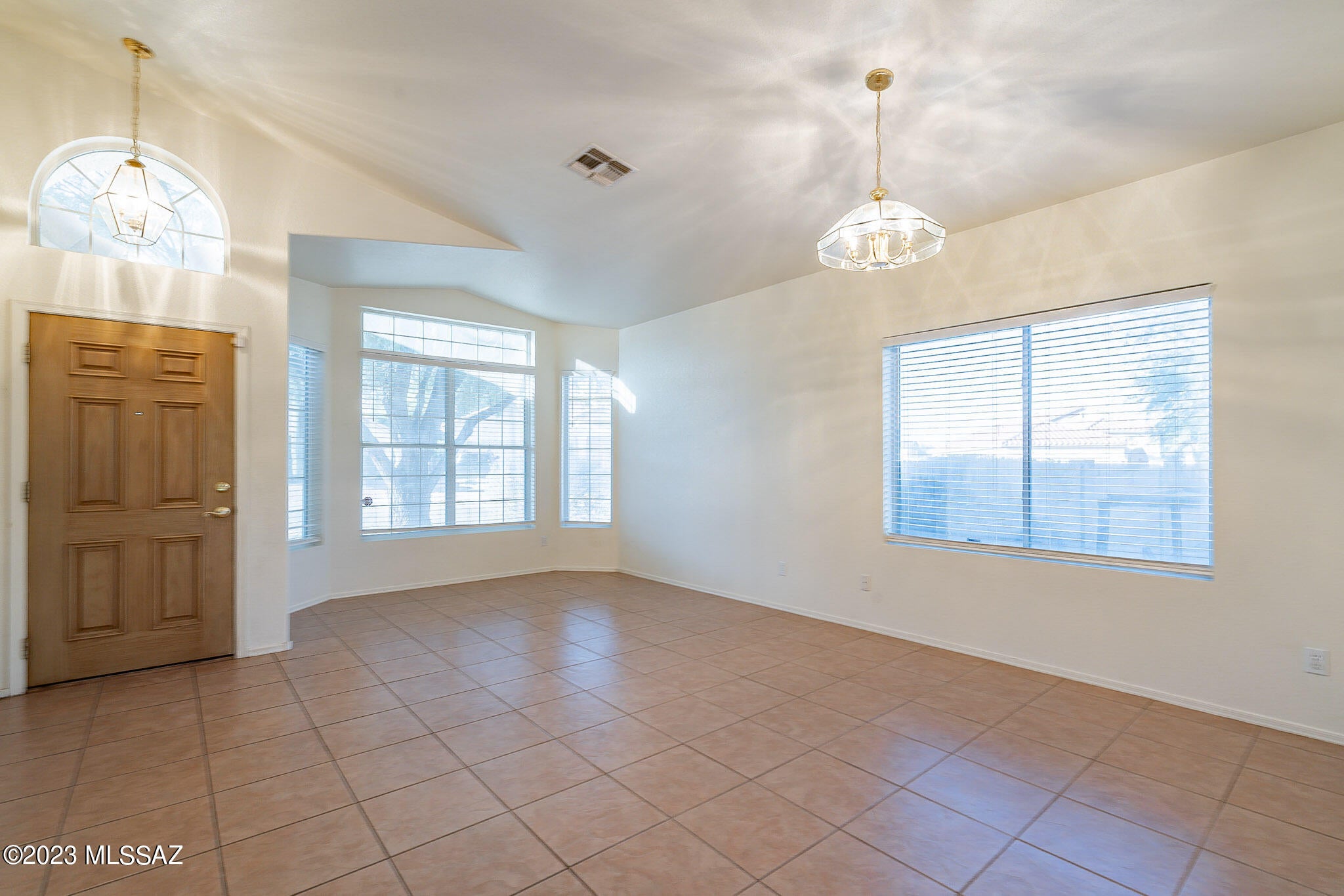 Sonoran Heights II (1-123) - Residential Lease