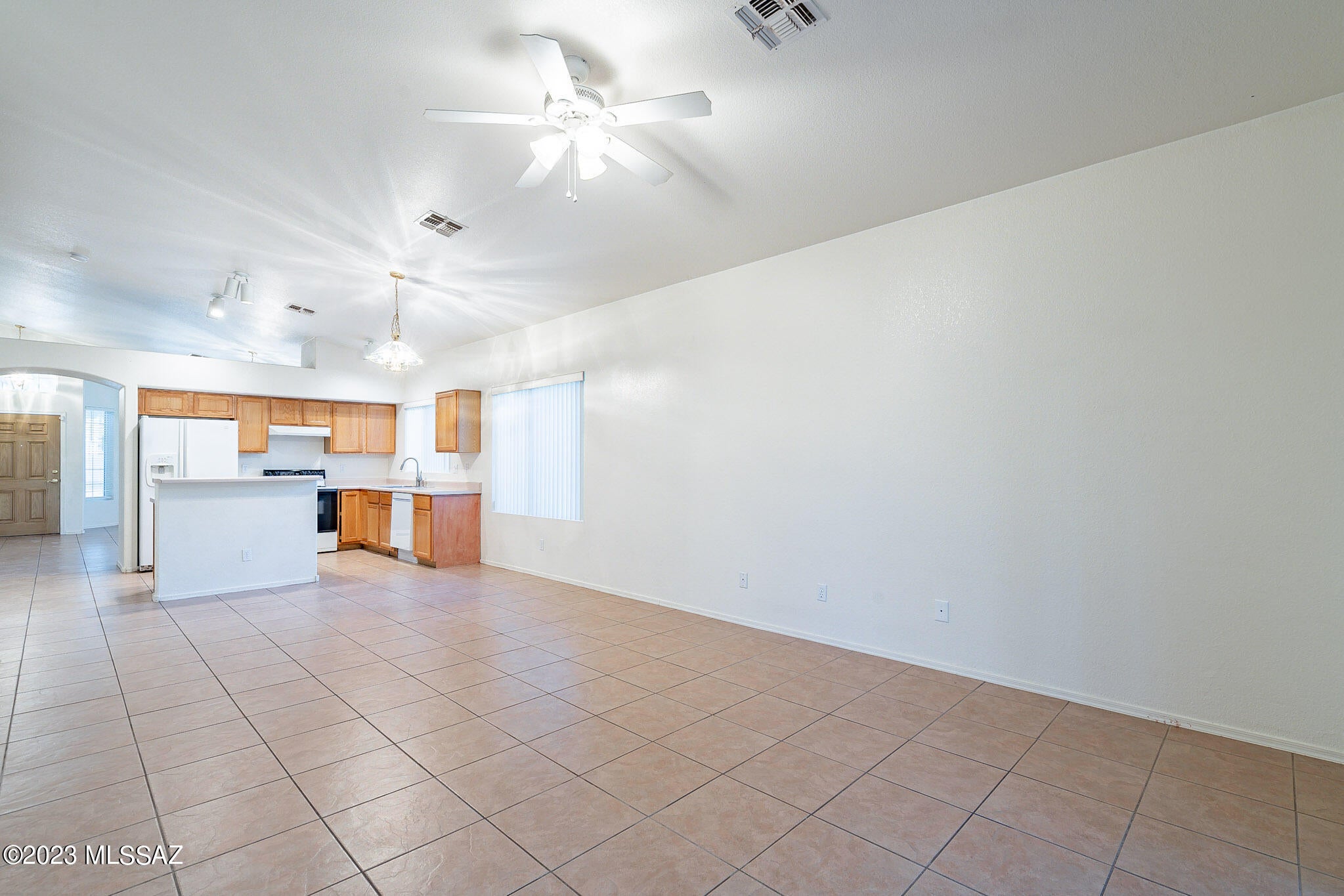 Sonoran Heights II (1-123) - Residential Lease