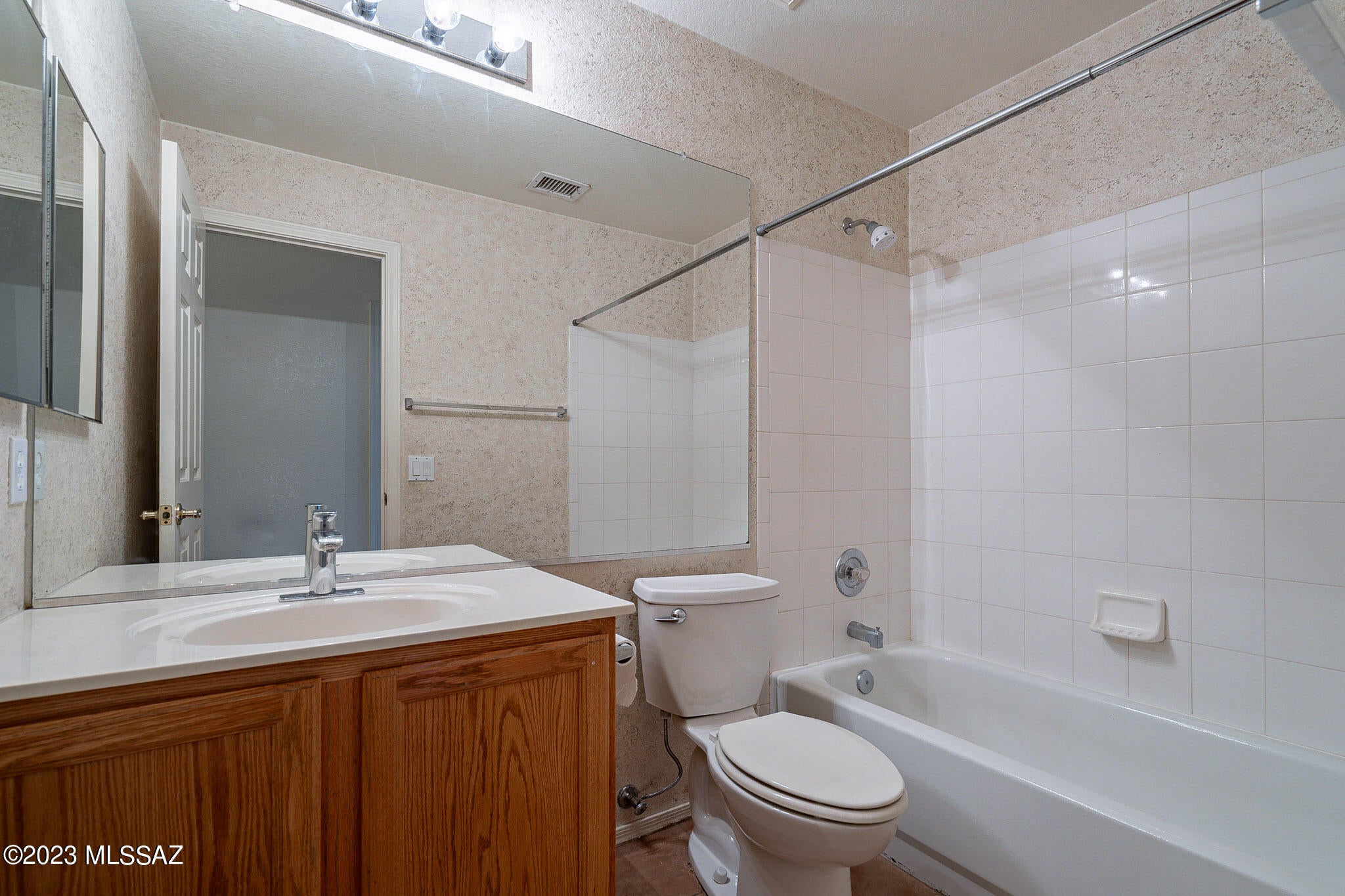 Sonoran Heights II (1-123) - Residential Lease