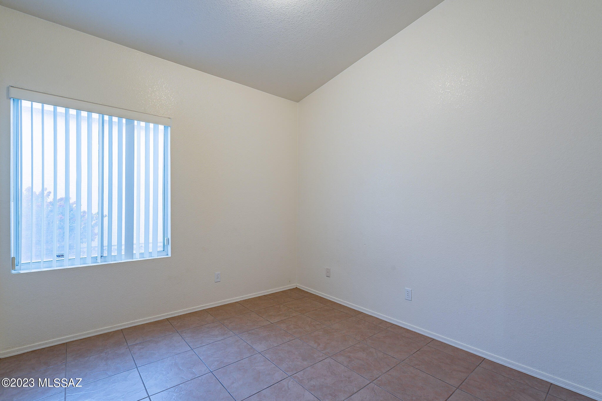 Sonoran Heights II (1-123) - Residential Lease