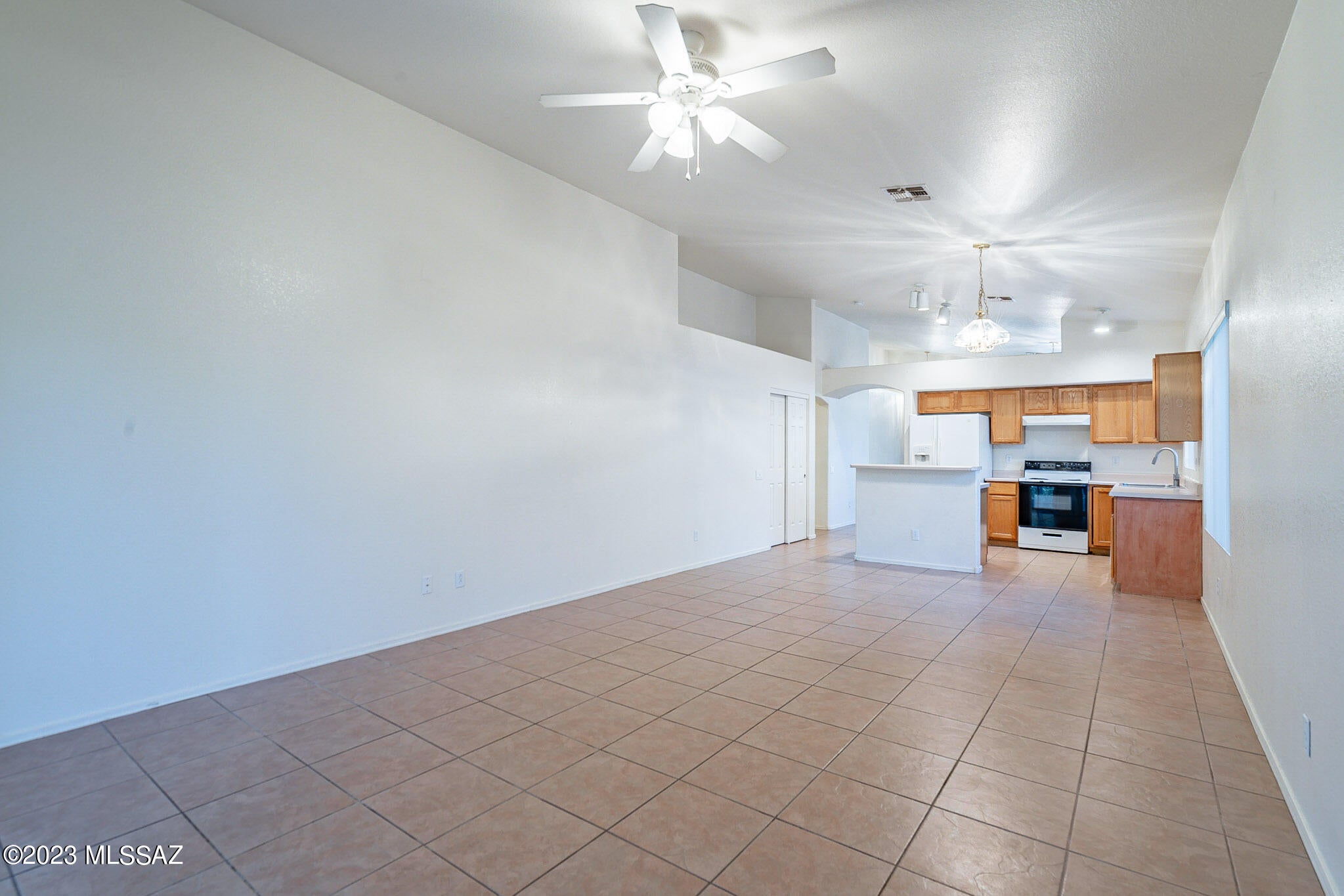 Sonoran Heights II (1-123) - Residential Lease