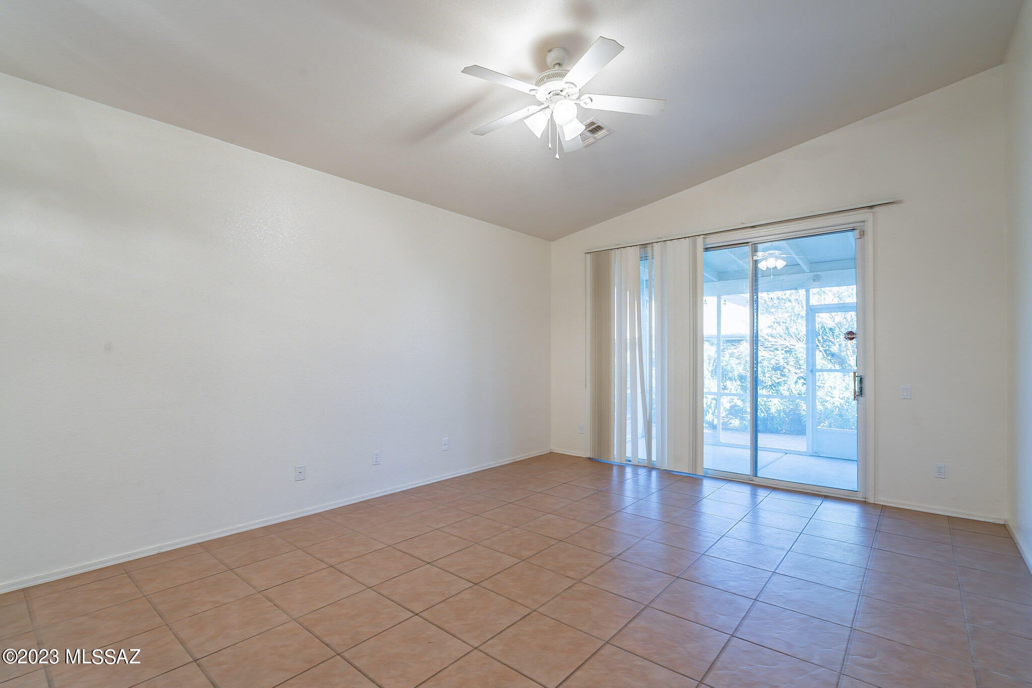 Sonoran Heights II (1-123) - Residential Lease
