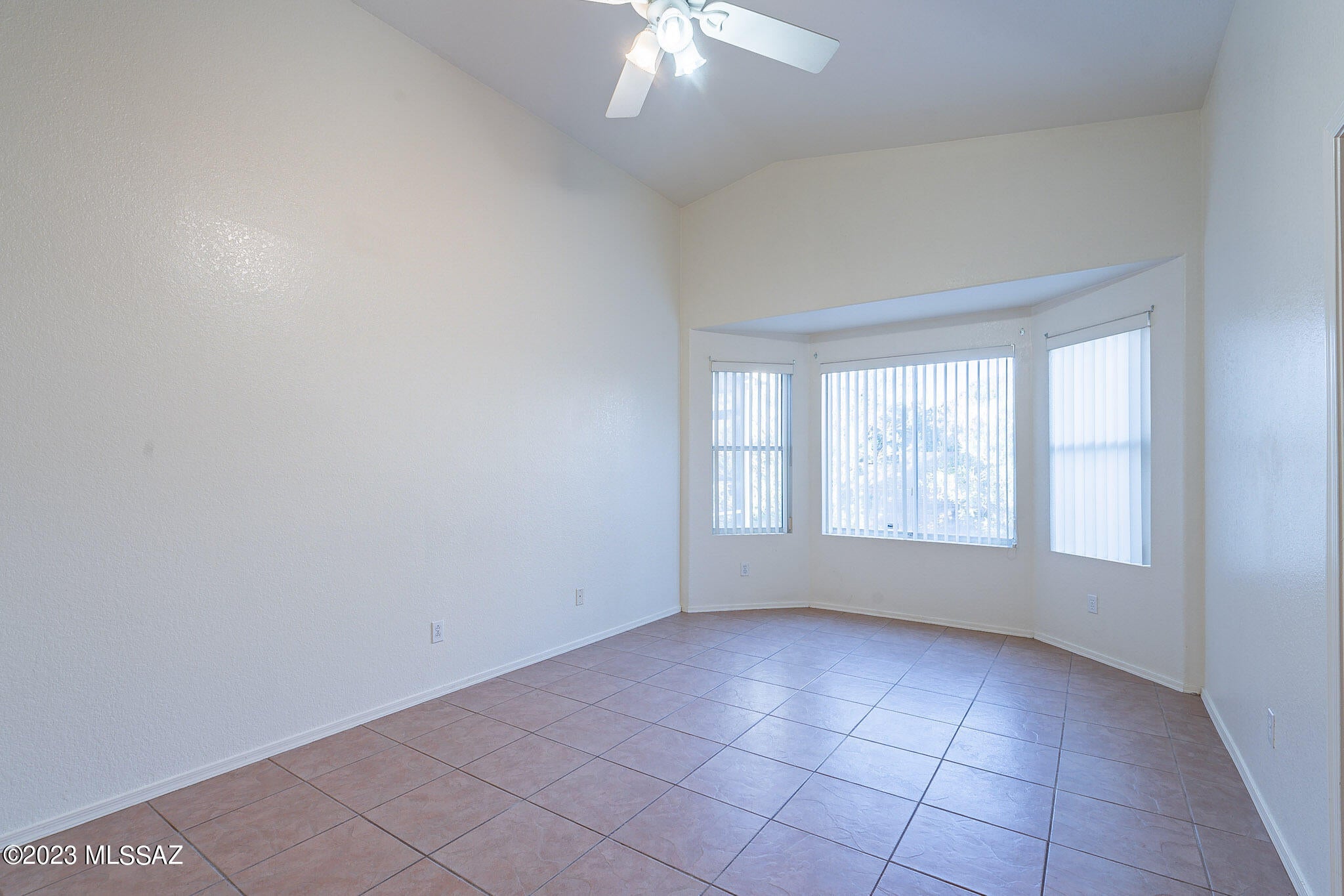 Sonoran Heights II (1-123) - Residential Lease