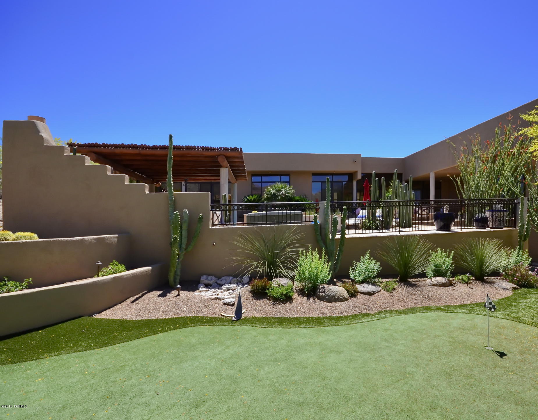 La Paloma - Residential
