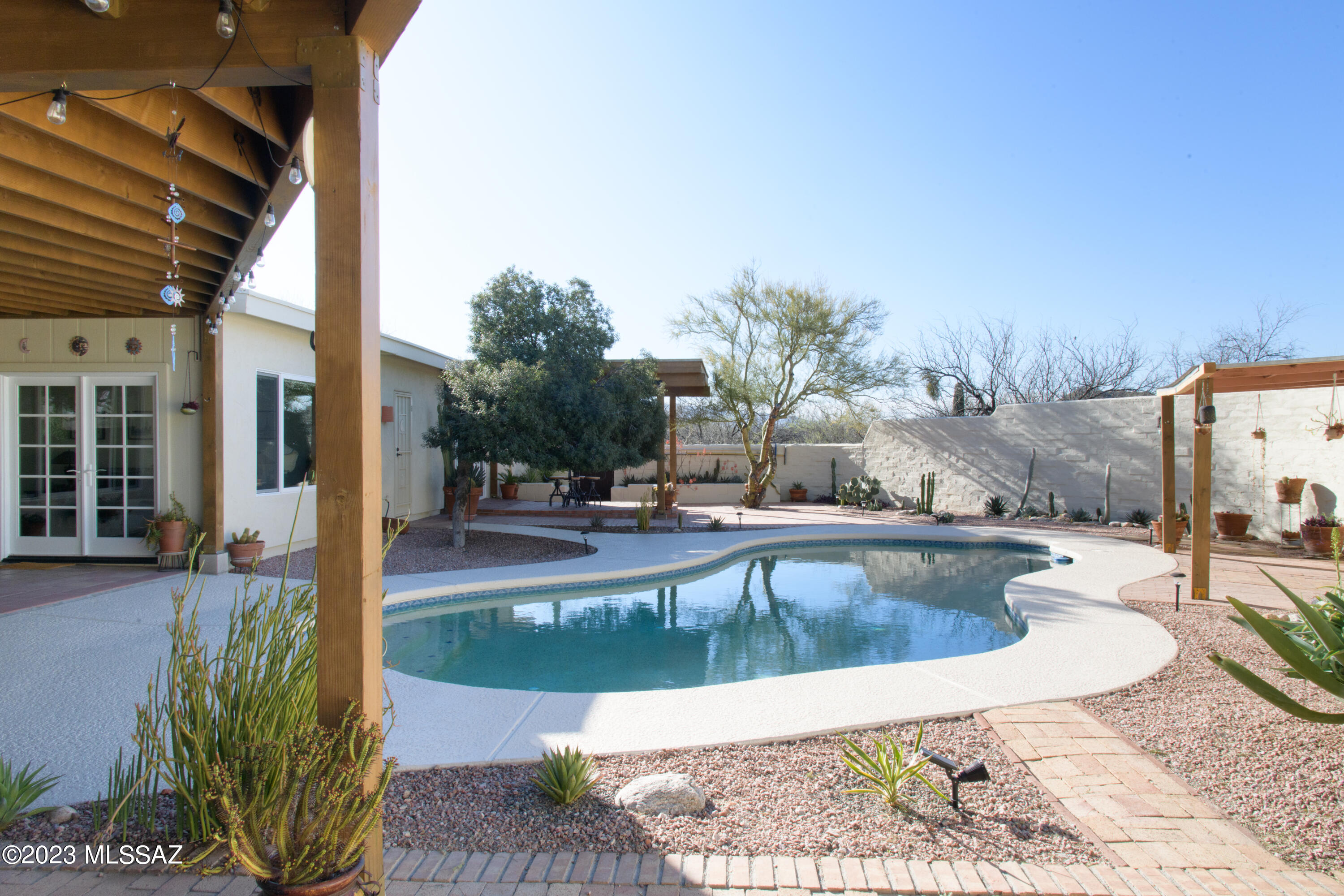 Sabino Town And Country Estates (1-77) - Residential