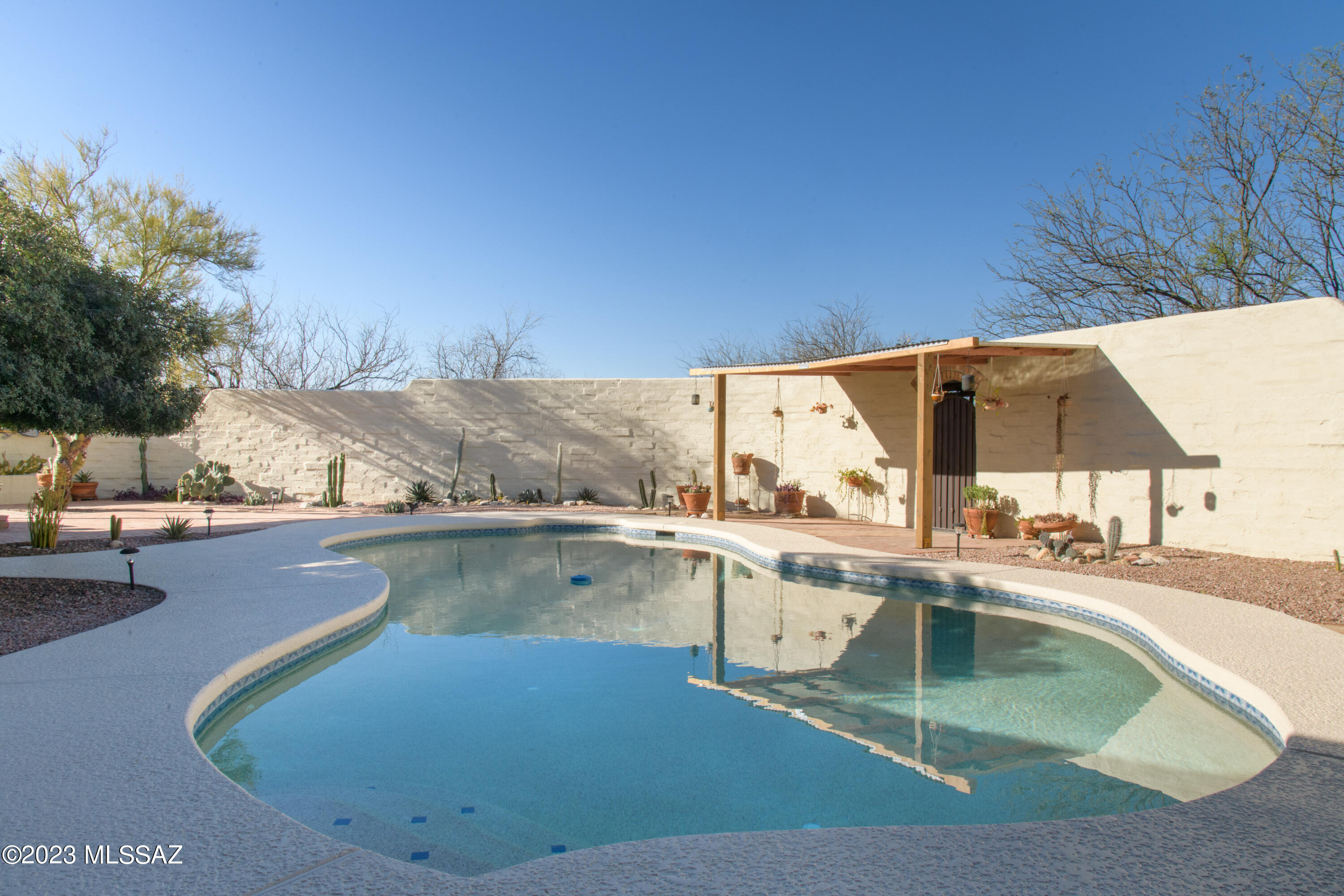 Sabino Town And Country Estates (1-77) - Residential