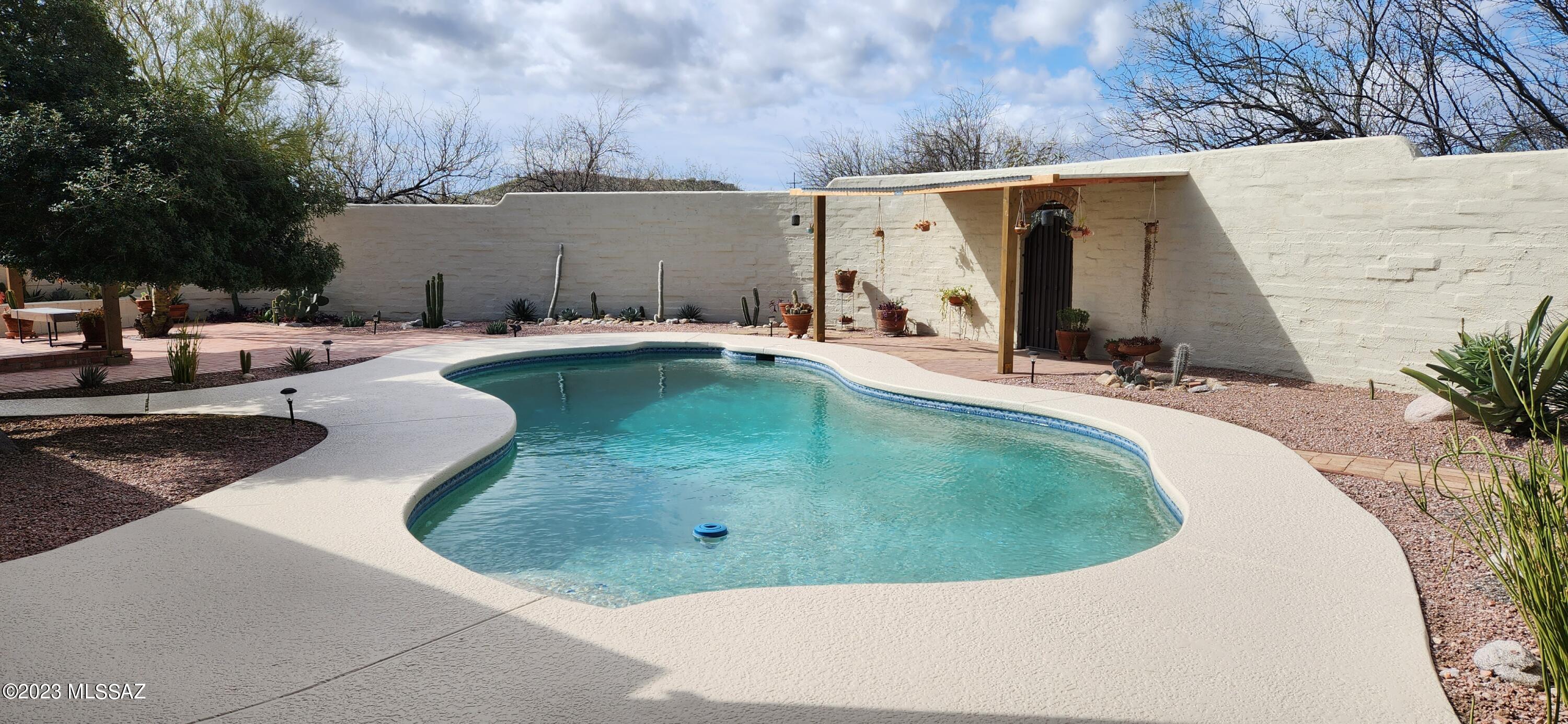 Sabino Town And Country Estates (1-77) - Residential