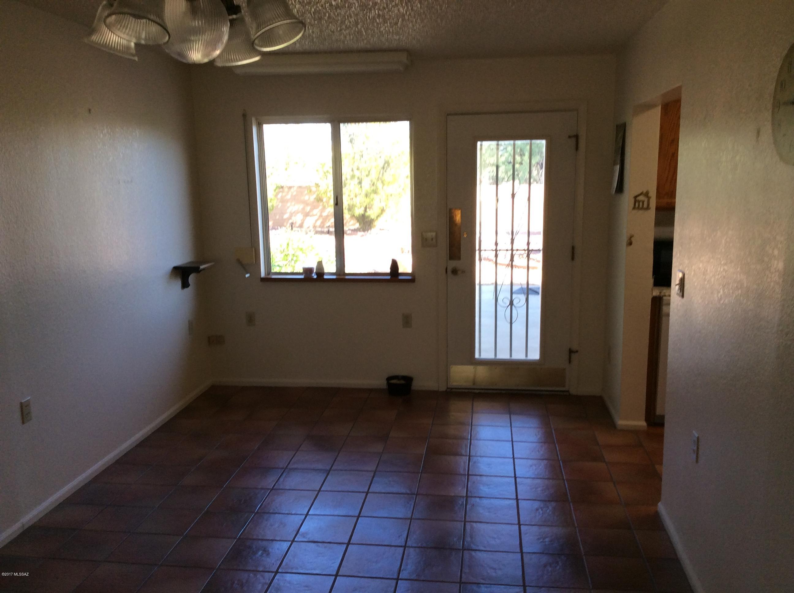 Colonia De Los Alamos - Desert Creek - Residential