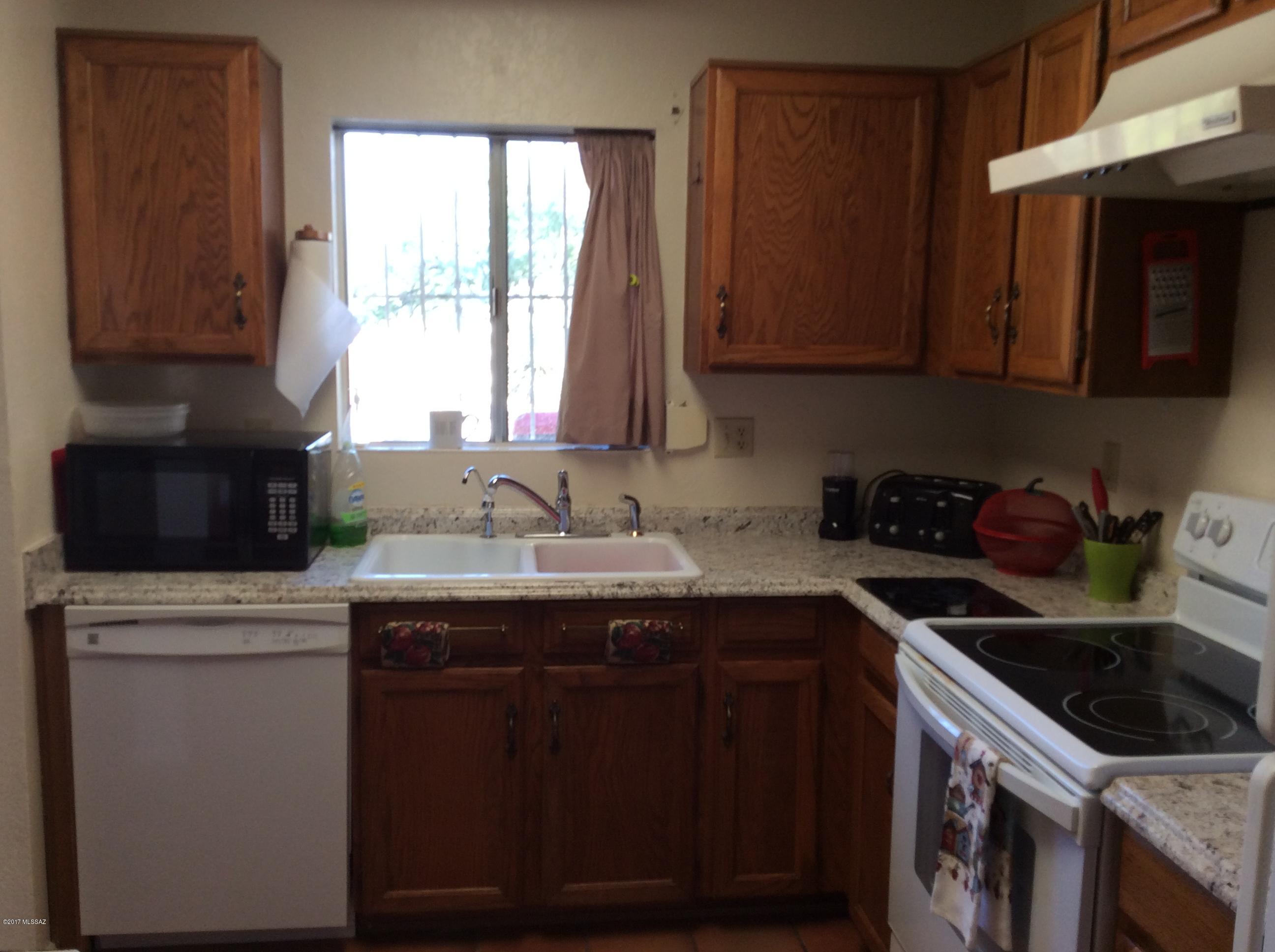 Colonia De Los Alamos - Desert Creek - Residential