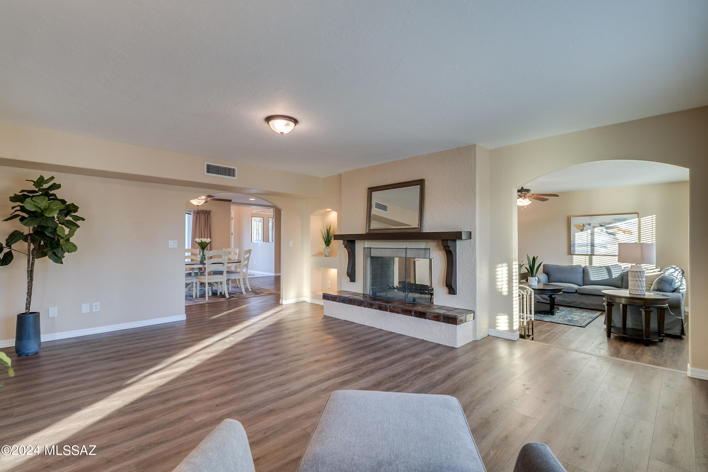 Sabino Vista Heights Resub (84-87) - Residential