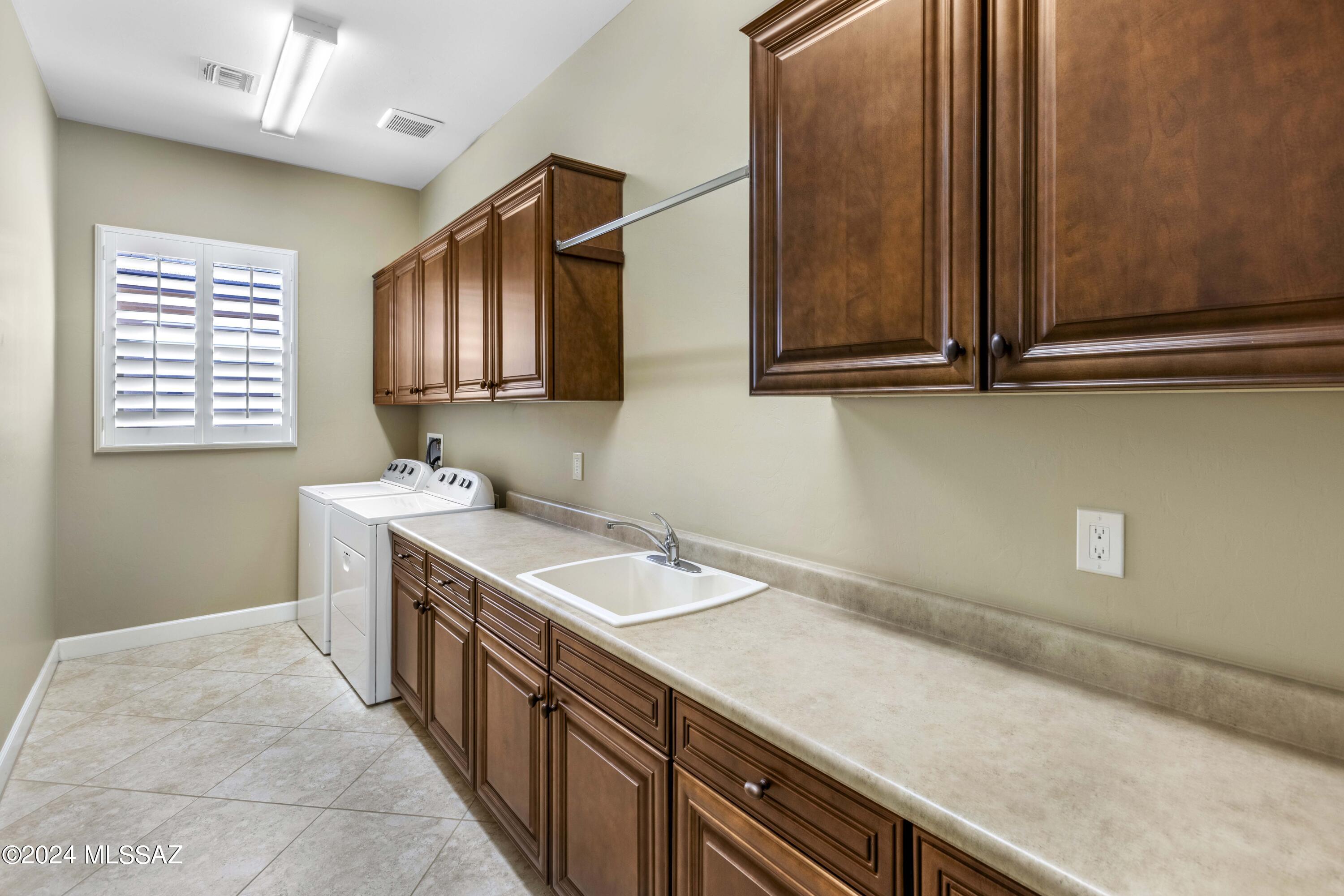 Saddlebrooke Ranch - Residential
