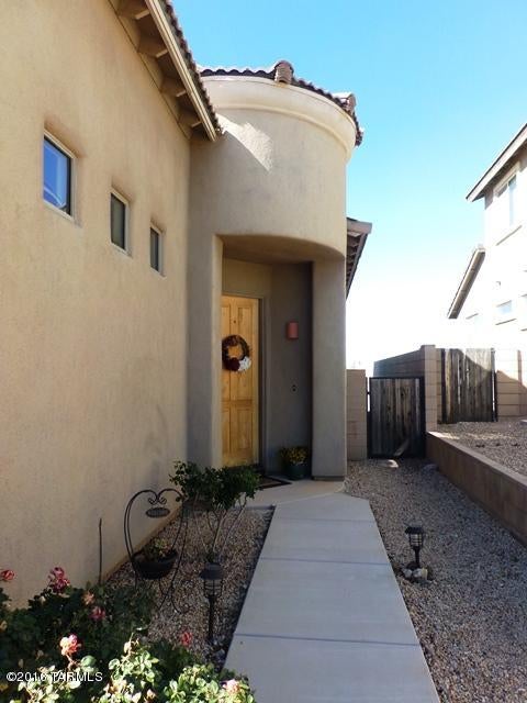 Rancho Del Lago (1-100) - Residential Lease