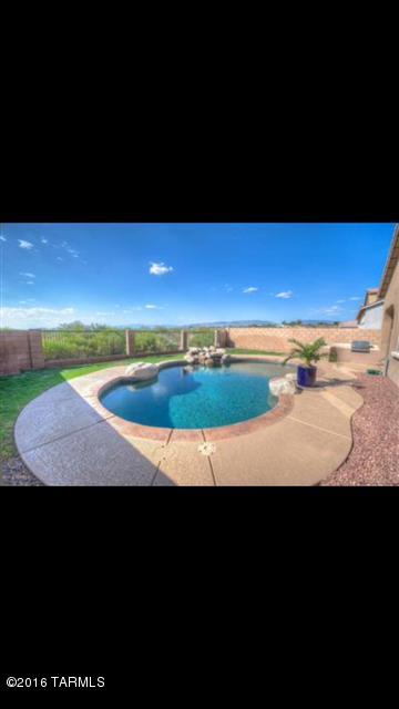 Rancho Del Lago (1-100) - Residential Lease