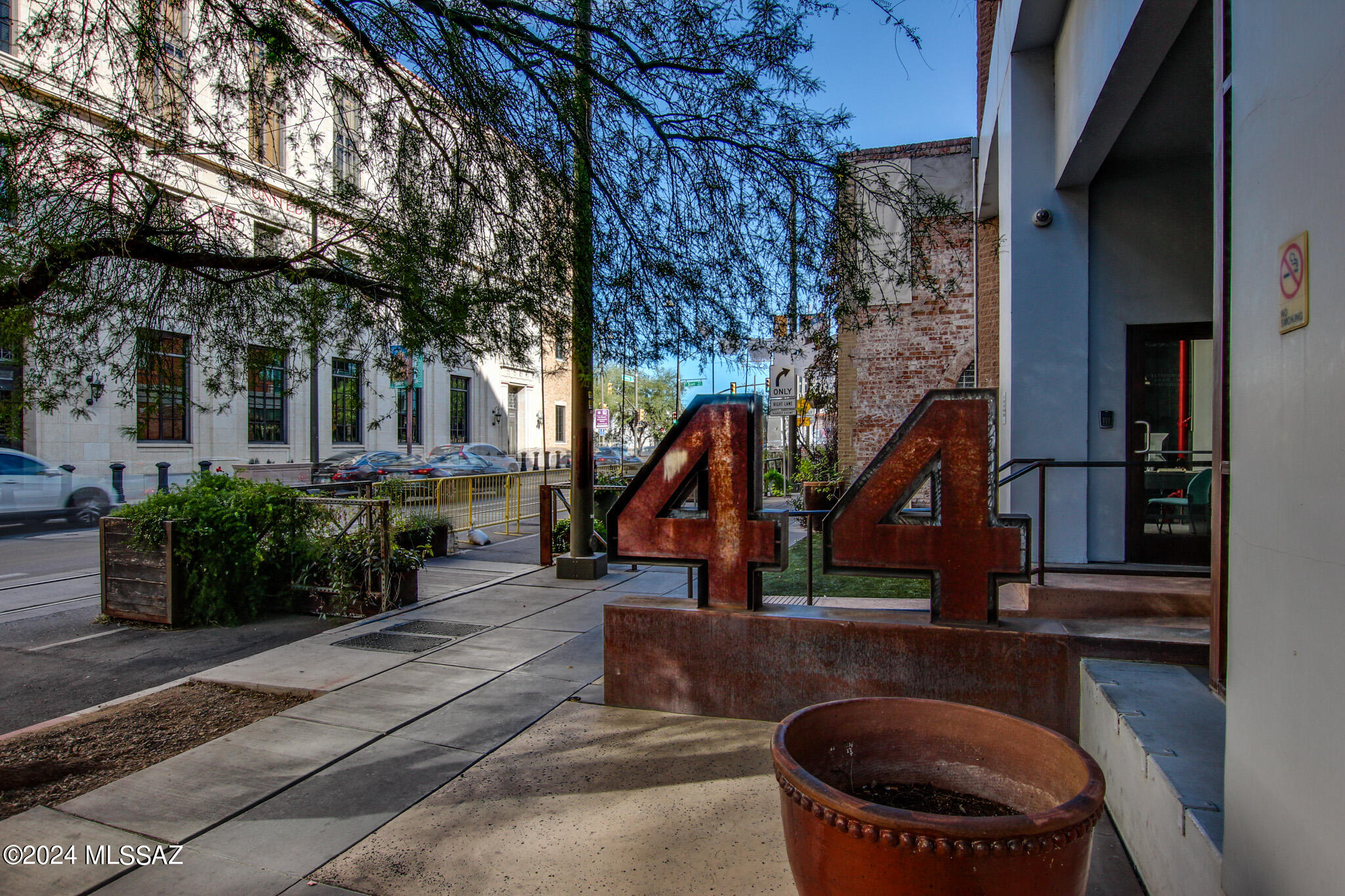44 East Broadway - Residential