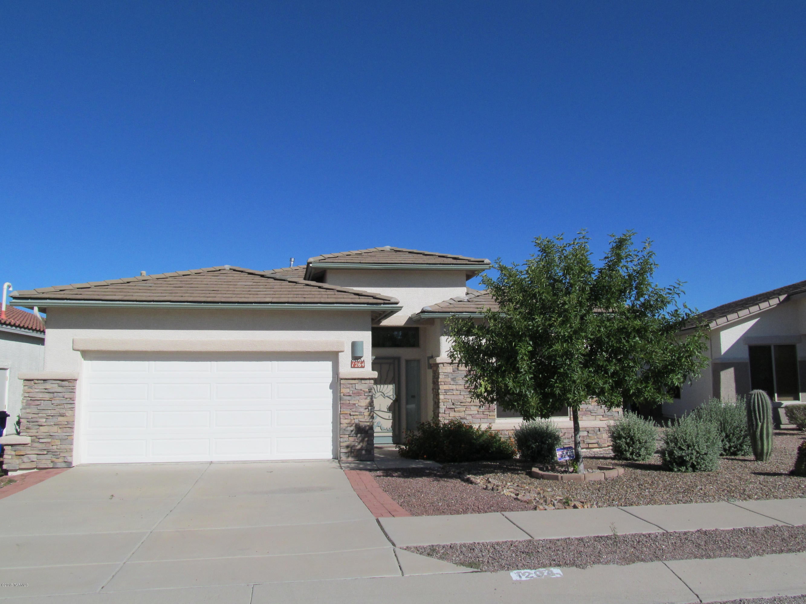 Built 2001 lovely three bedrooms two baths open floor plan with plenty of natural light. Kitchen features ample counter space,plenty cabinets, kitchen pantry,kitchen island. Appl. included refrigerator, dishwasher, stove, w/d.Large eat in kitchen nook area with two large windows. Huge living room with fireplace.Covered Patio with private fenced yard beautiful mountain views. Large Master suite with bay windows. Master bath features walk-in shower, garden tub and dual sinks. This home has a Central Vacuum system, reverse osmosis water system. Pets subject to approval. Great location near shopping, schools and restaurants.*RENTAL RATE REFLECTS A $65 CONC. IN EXCHANGE FOR TENANT'S AGREEMENT TO CHANGE HVAC FILTERS MO. RENTAL RATES $65/MO HIGHER THAN STATED W/O CONC. SECURITY DEPOSIT $1,570.00.