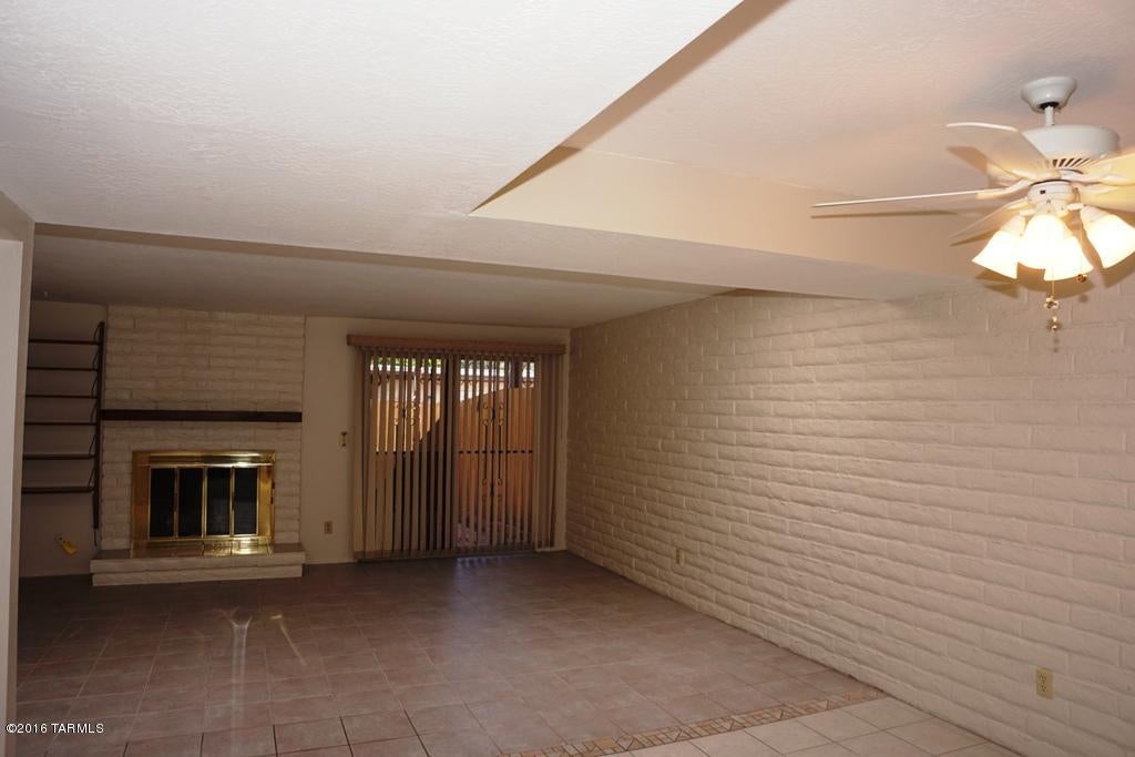 Pantano Park (1-77,78,79) - Residential Lease