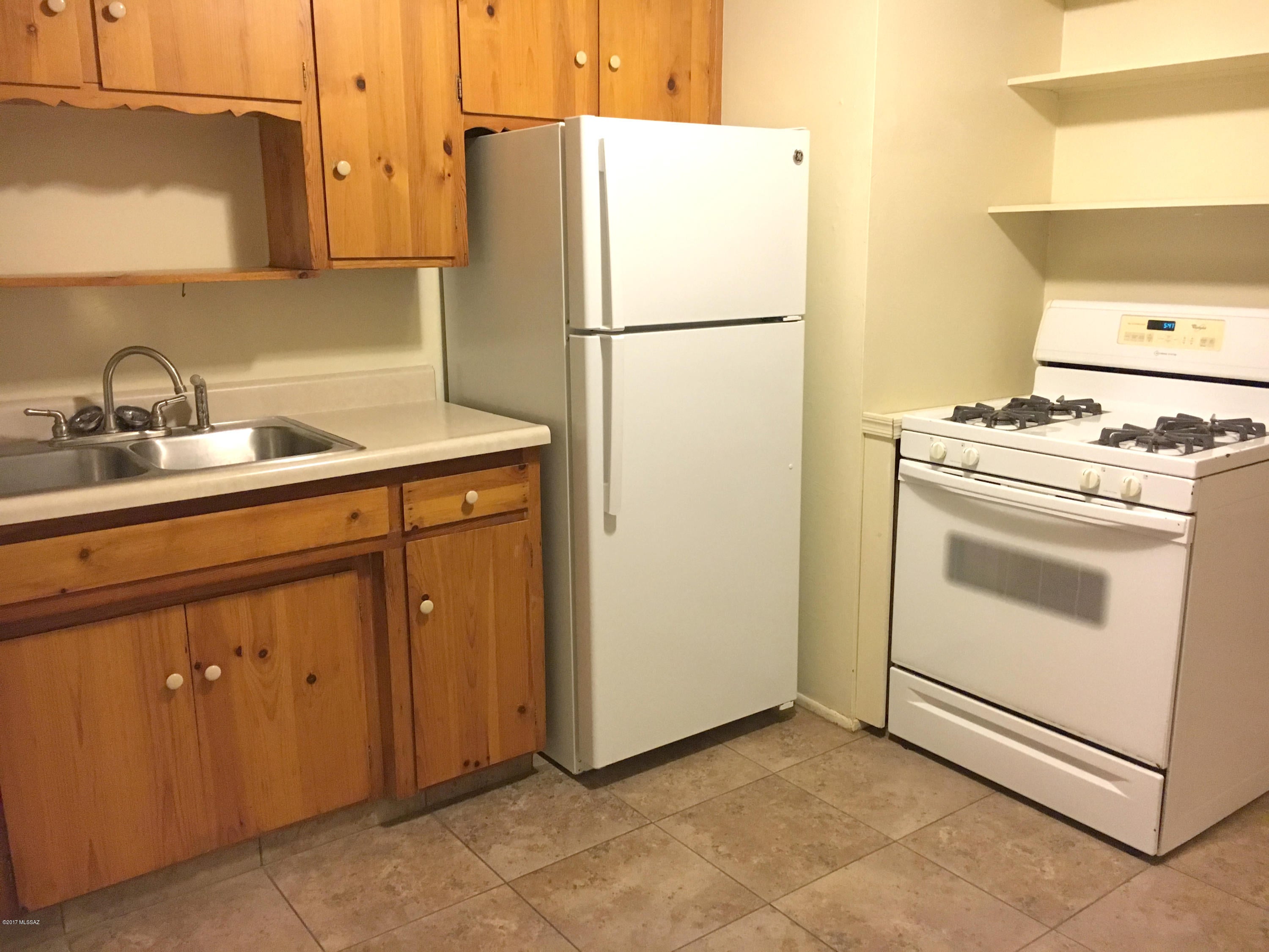 Catalina Farms - Residential Lease