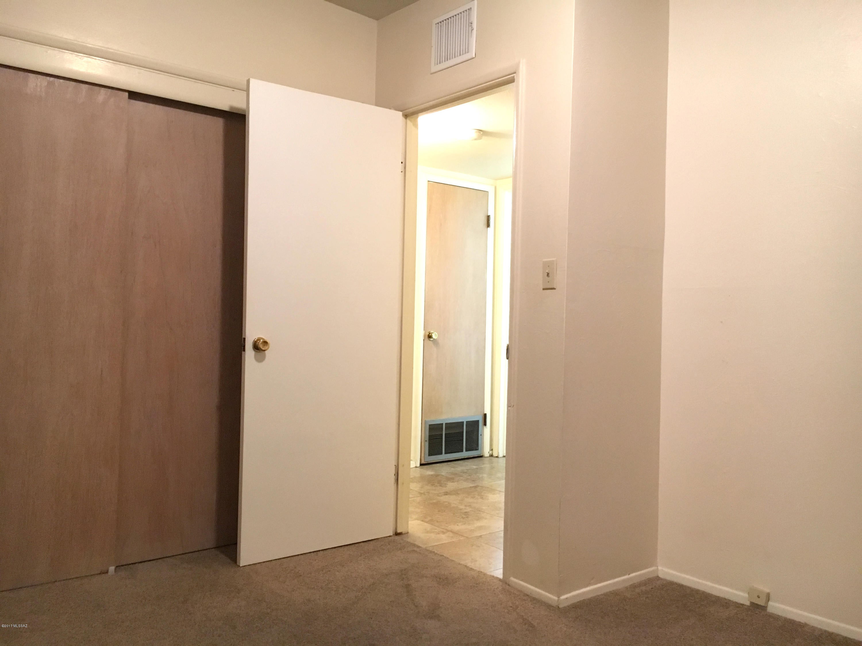 Catalina Farms - Residential Lease
