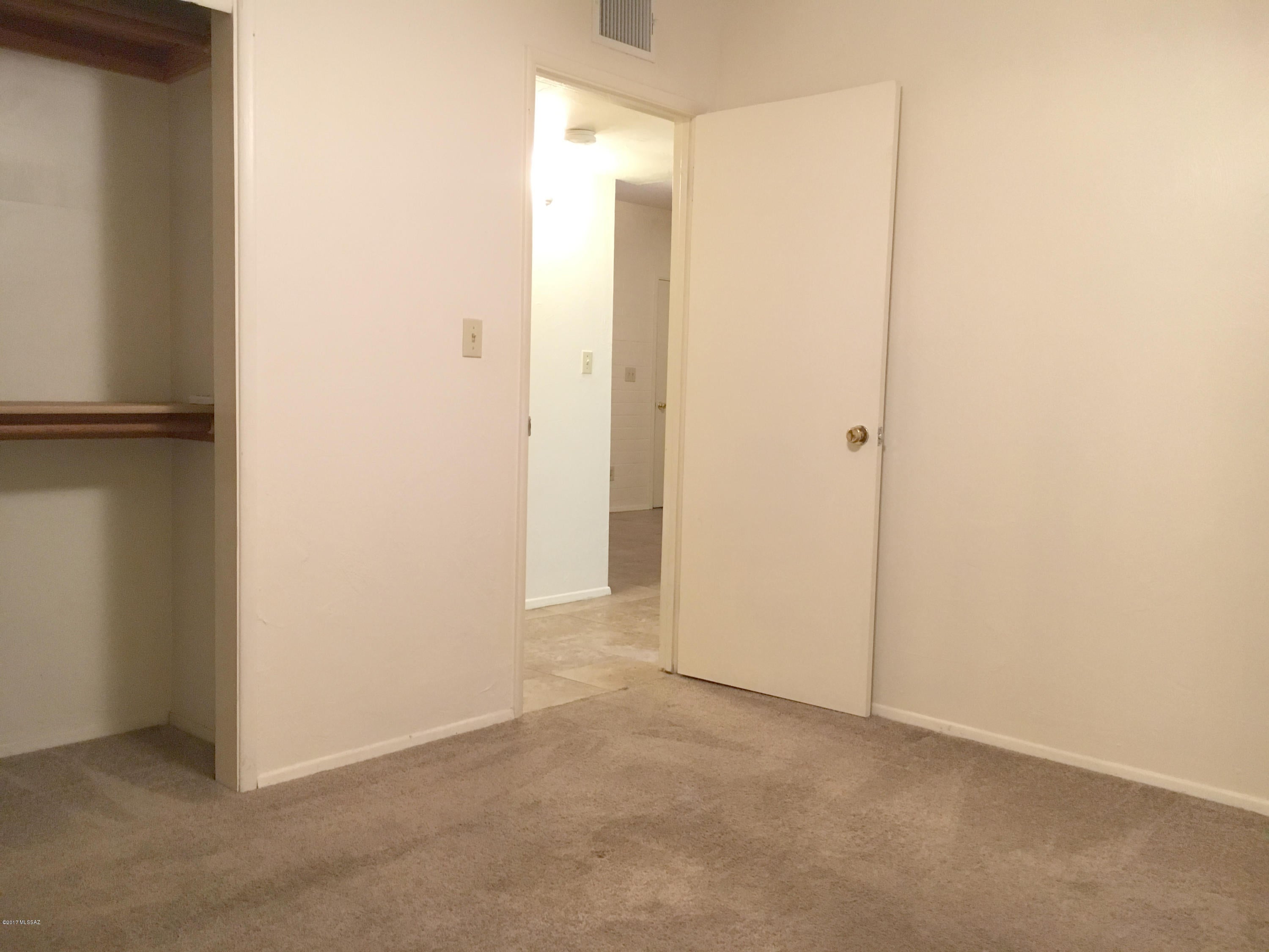 Catalina Farms - Residential Lease