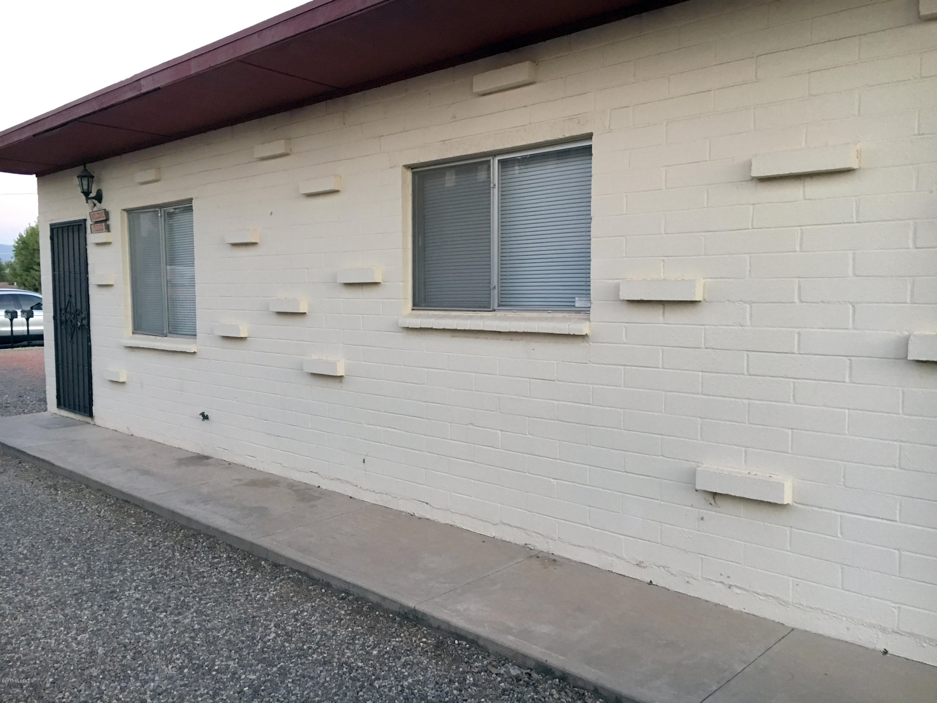 Catalina Farms - Residential Lease