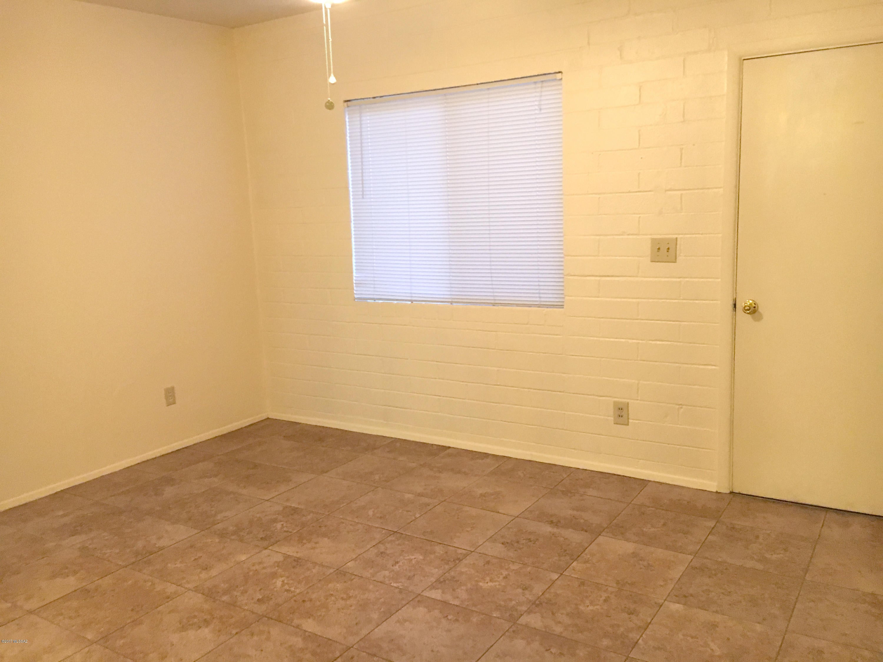 Catalina Farms - Residential Lease