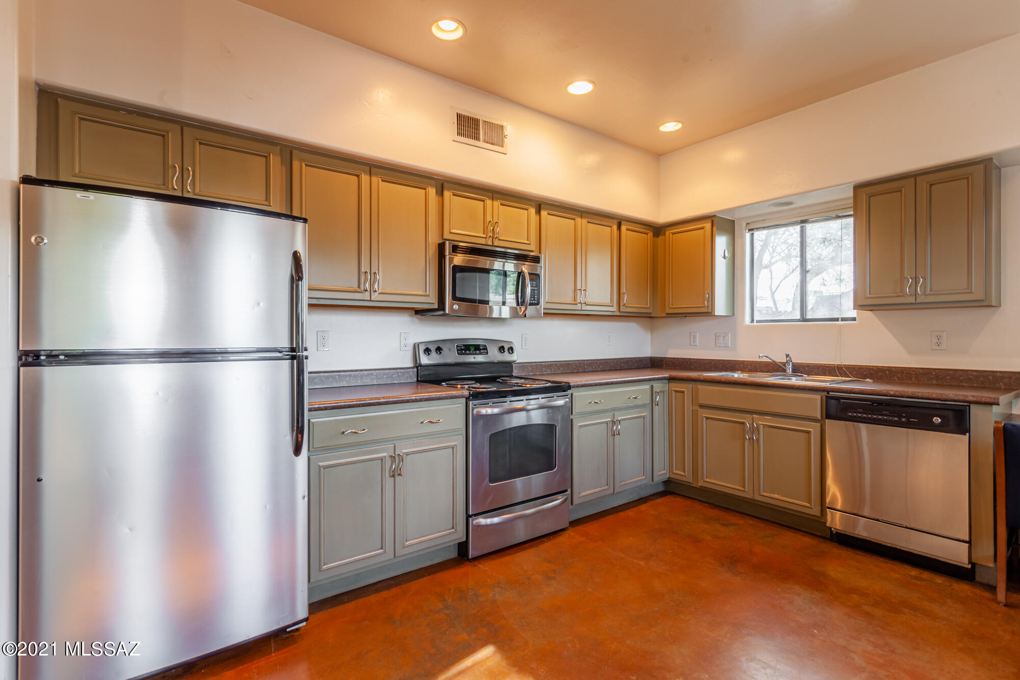 Coronado Heights - Residential Income