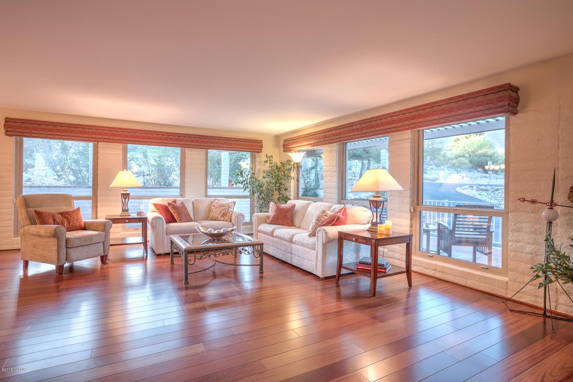 Skyline Bel Air Estates (299-333 & 347-357) - Residential