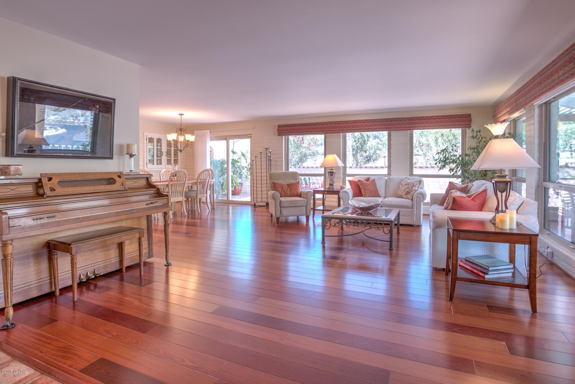 Skyline Bel Air Estates (299-333 & 347-357) - Residential