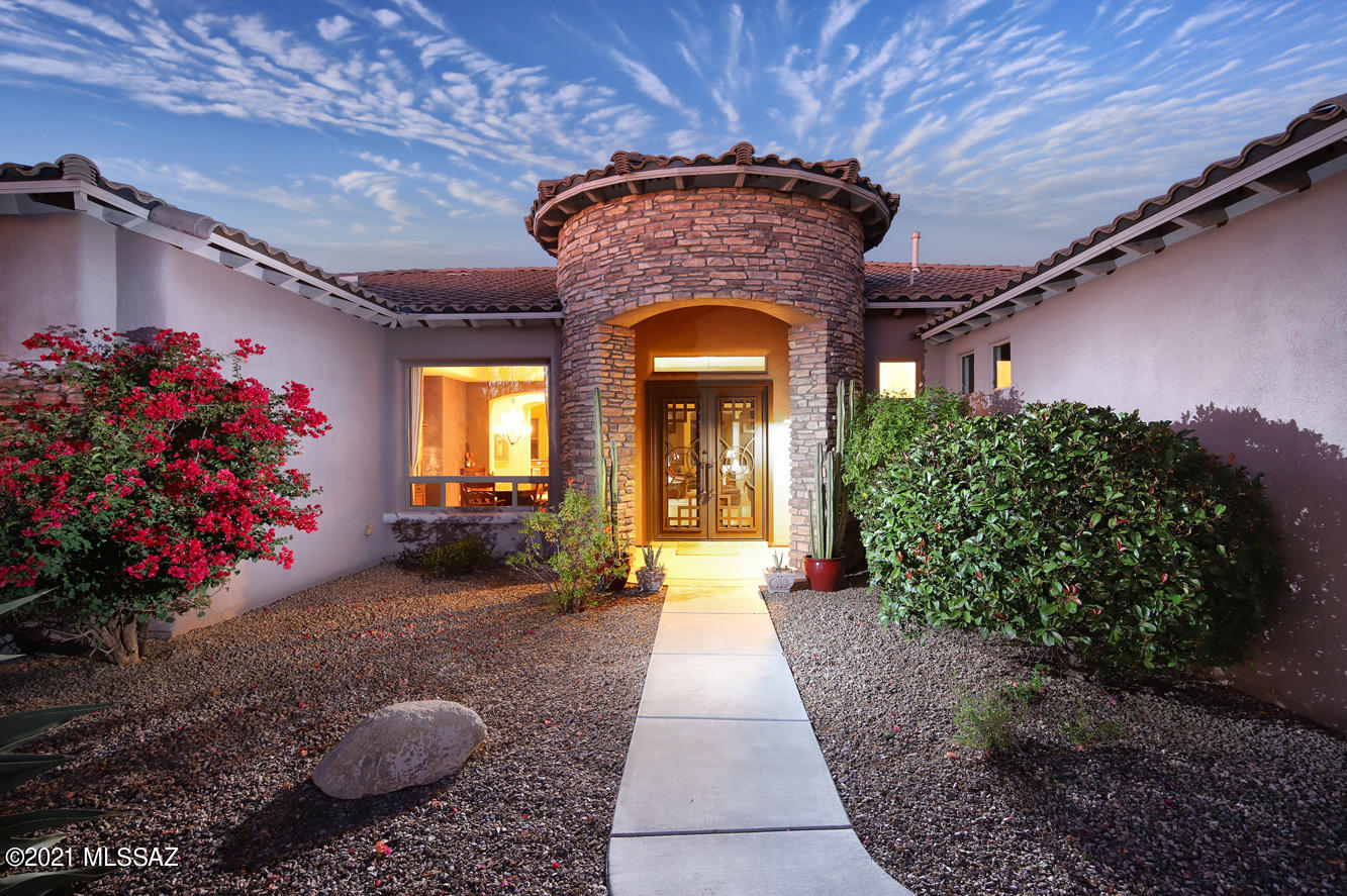Dos Lagos at Dove Mountain (1-91) - Residential