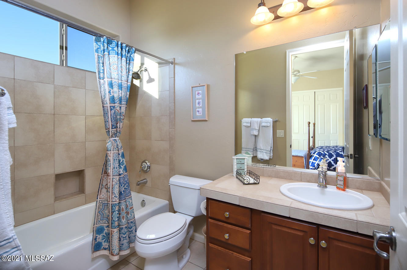 Dos Lagos at Dove Mountain (1-91) - Residential