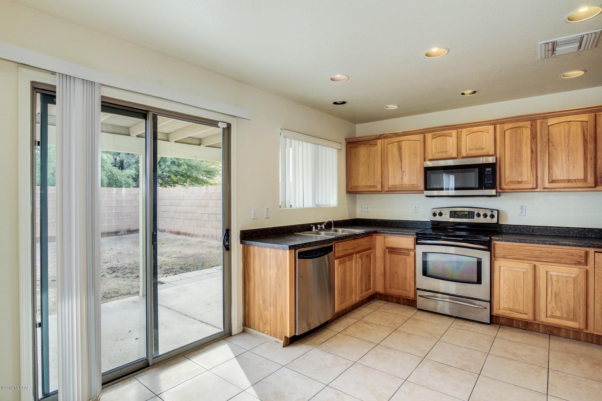 Rillito At La Cholla (1-133) - Residential