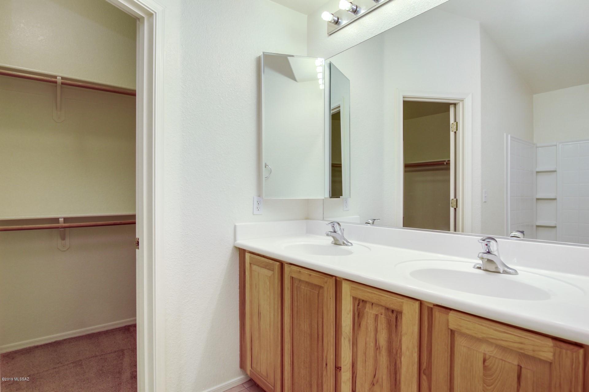 Rillito At La Cholla (1-133) - Residential
