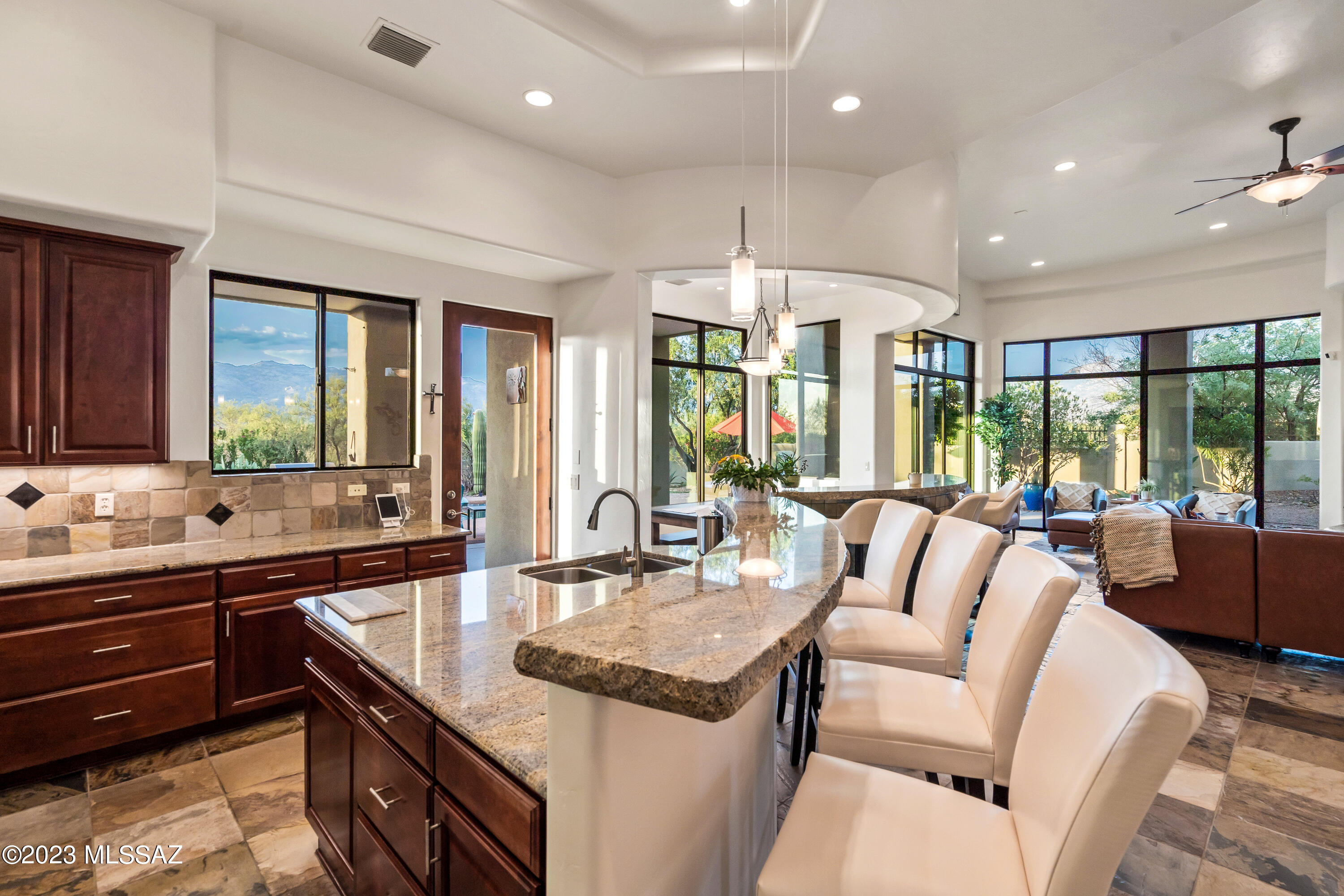 Coyote Creek (1-395) - Residential
