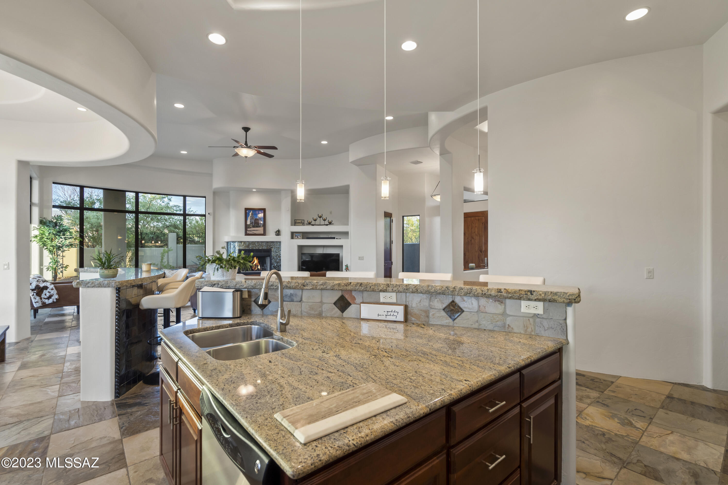 Coyote Creek (1-395) - Residential