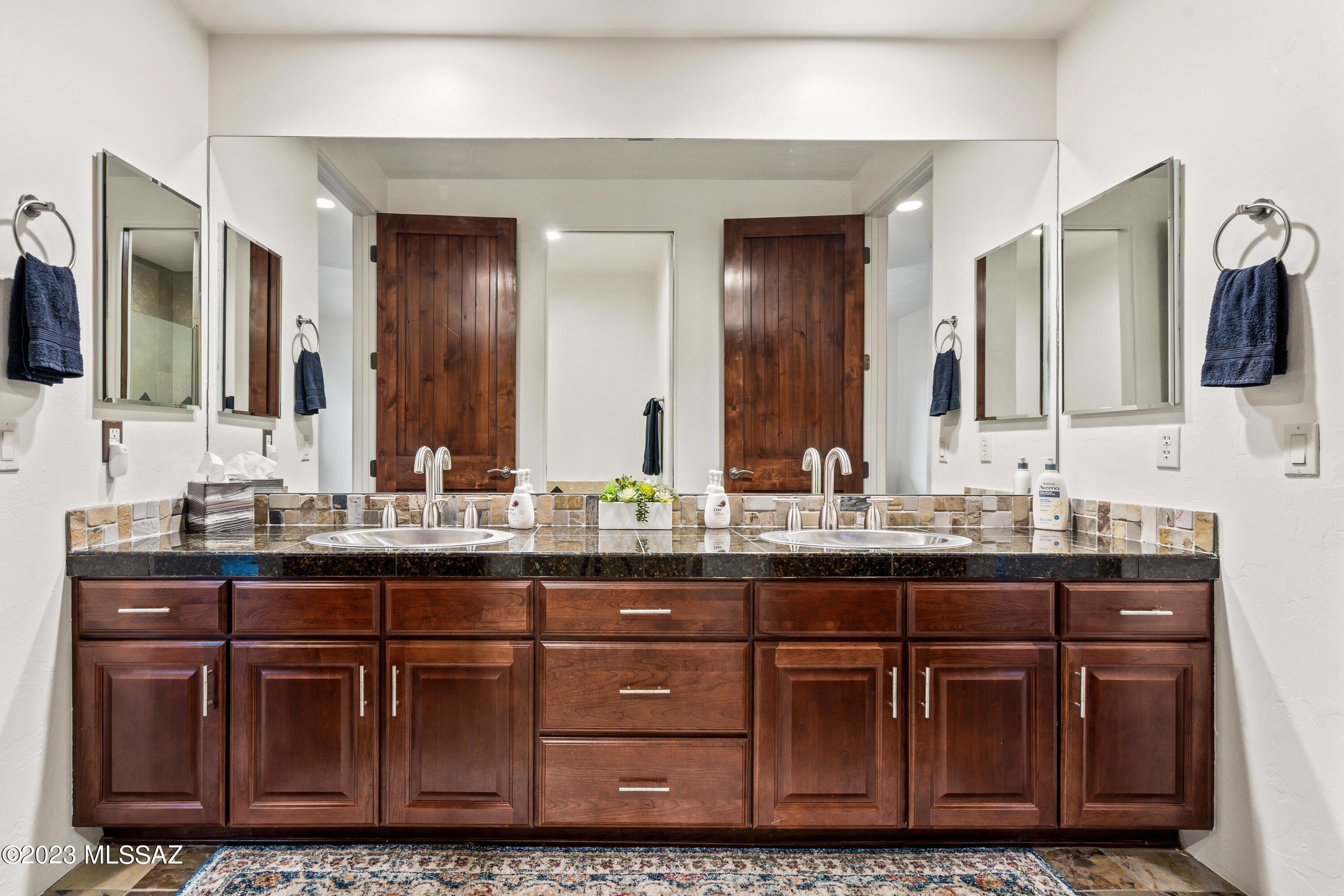 Coyote Creek (1-395) - Residential
