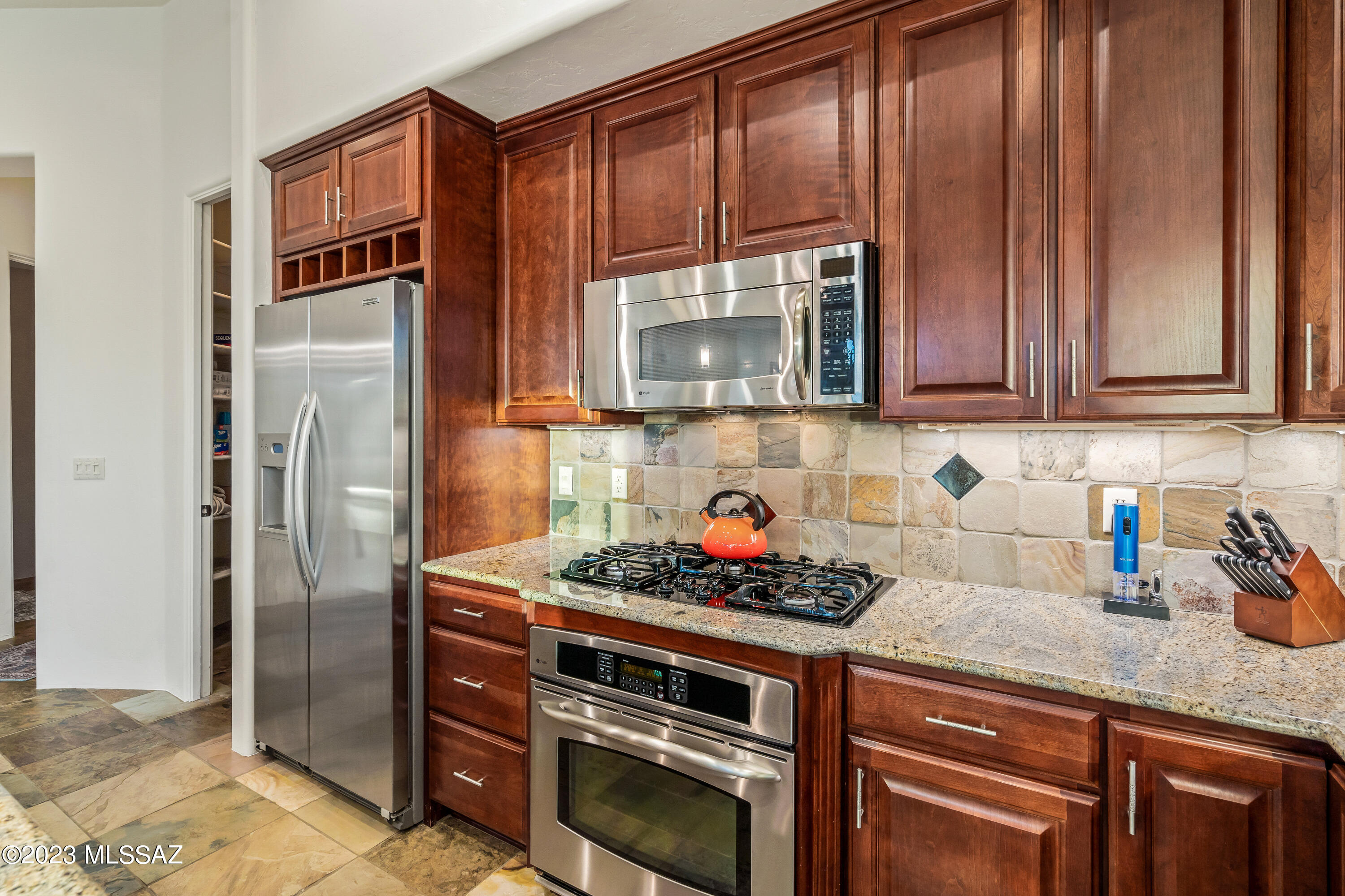 Coyote Creek (1-395) - Residential