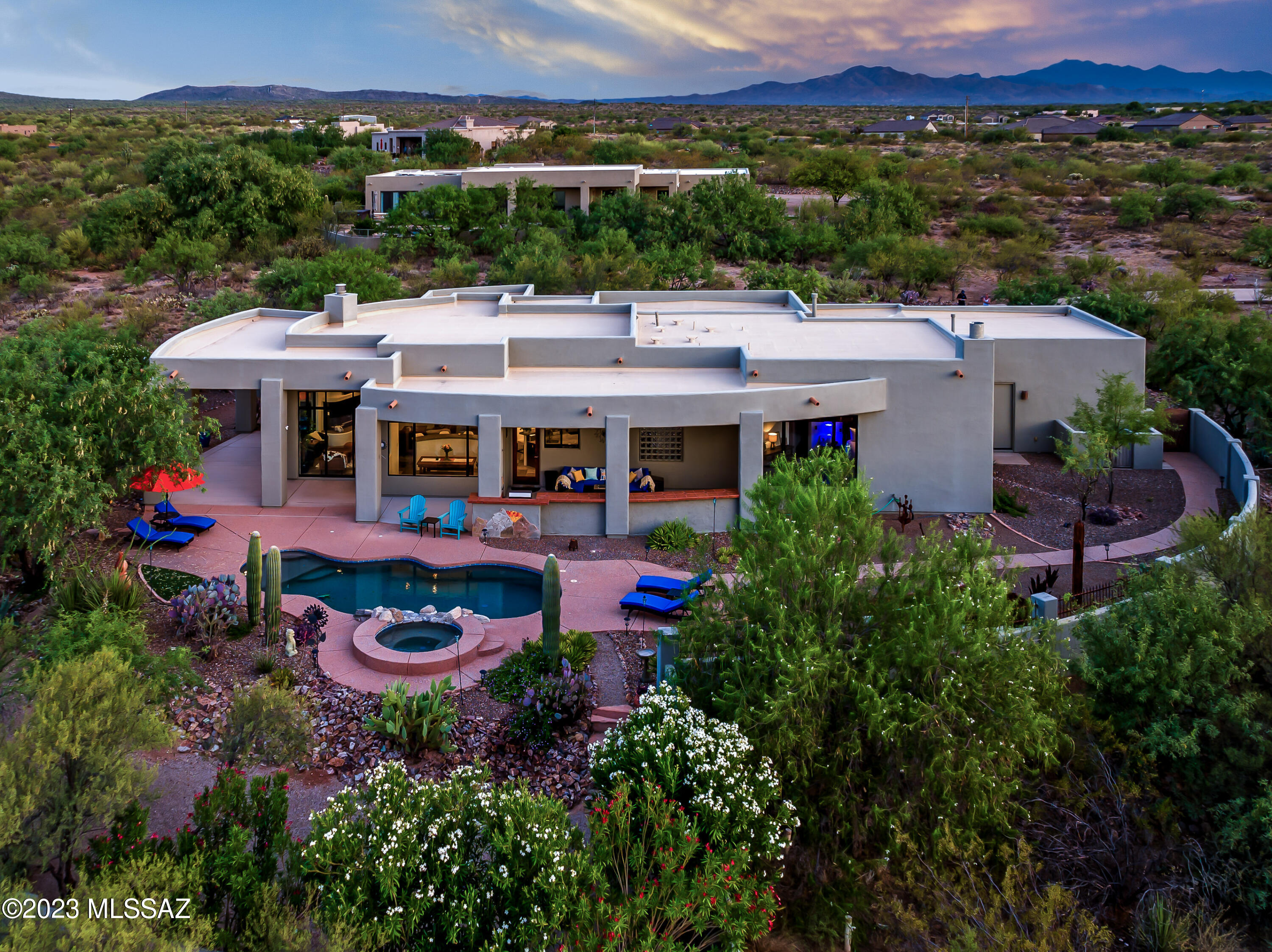 Coyote Creek (1-395) - Residential