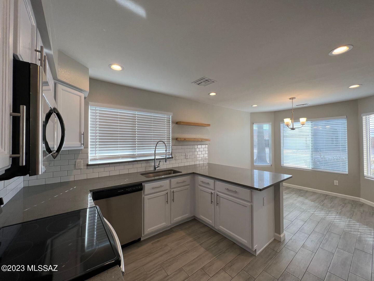 Silver Pass PH. IV (470-529) - Residential Lease