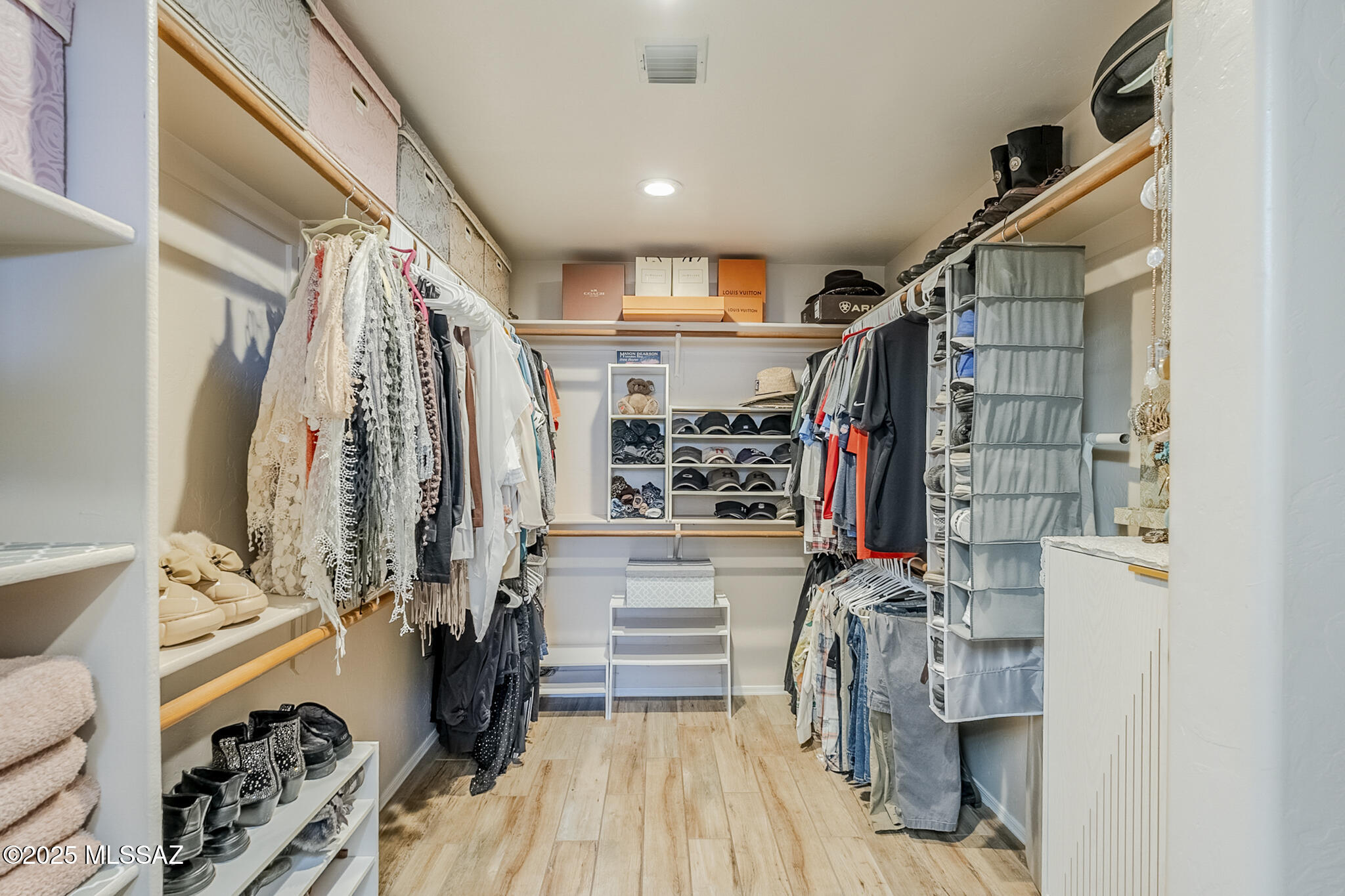 New Tucson Unit NO. 27 - Residential